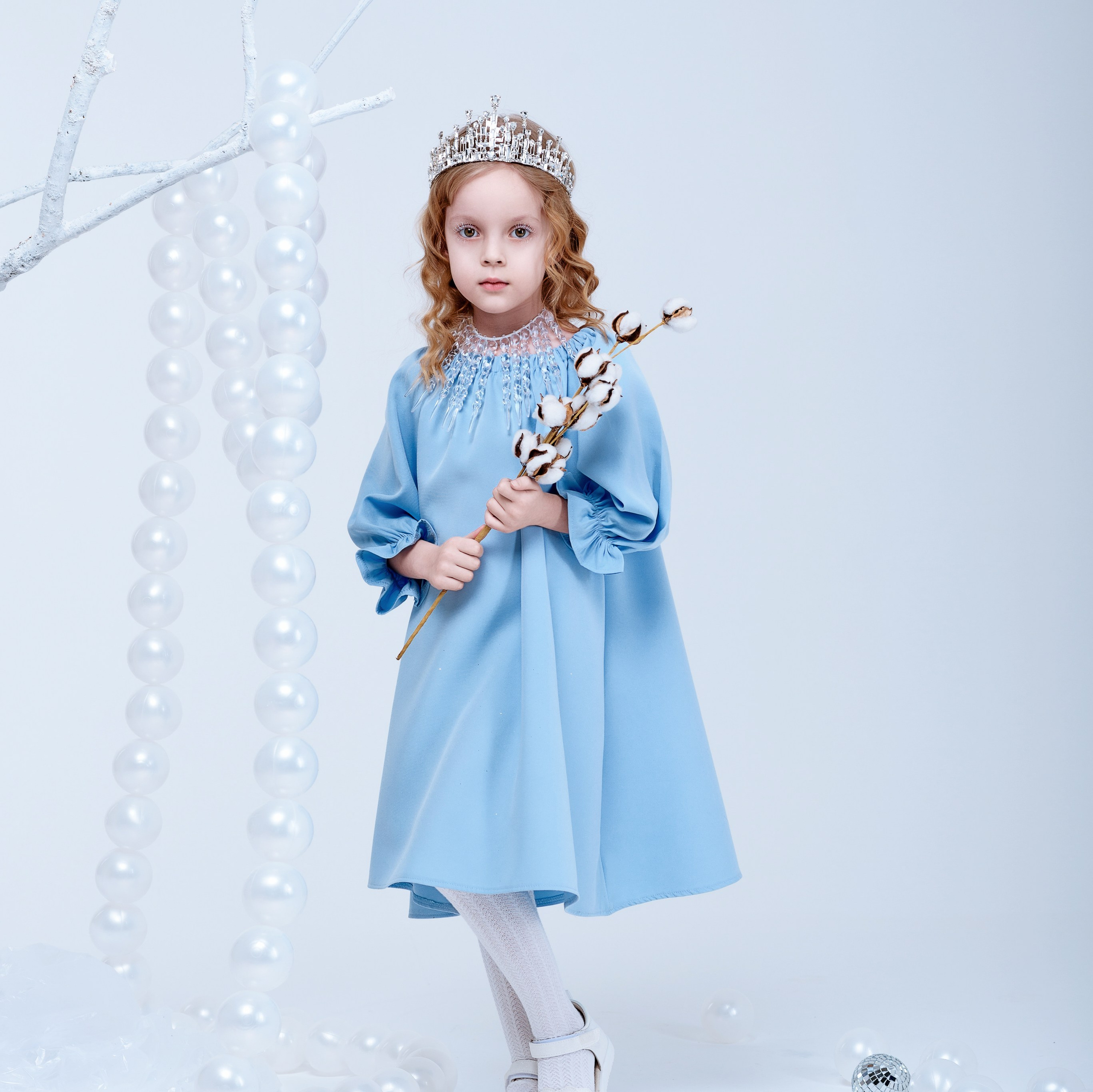 Мелкий реквизит студии. Фотографы в Орле Шестопаловы Юлия и Юрий