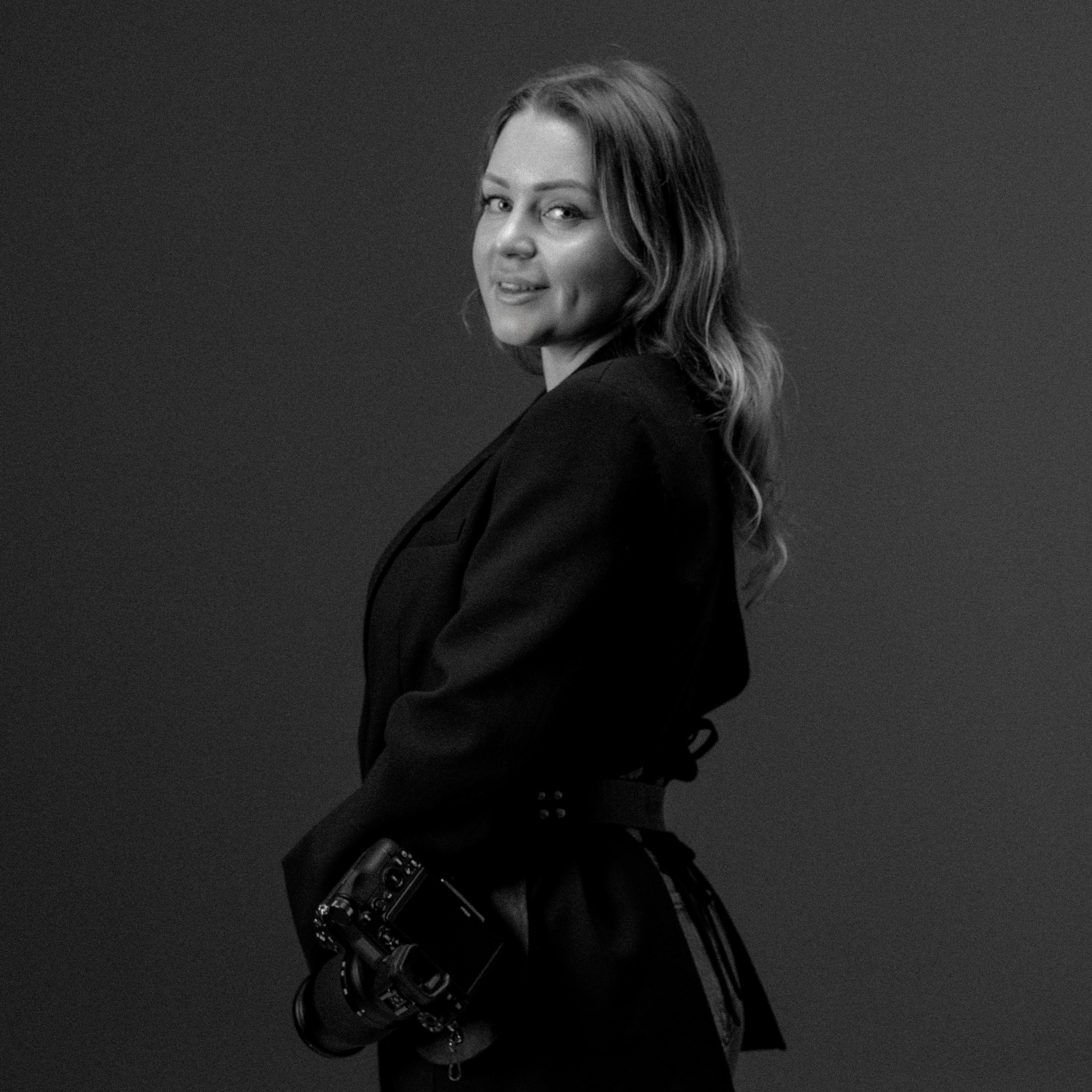 Контакты. Свадебный фотограф в Рязани Дзюрак Елизавета