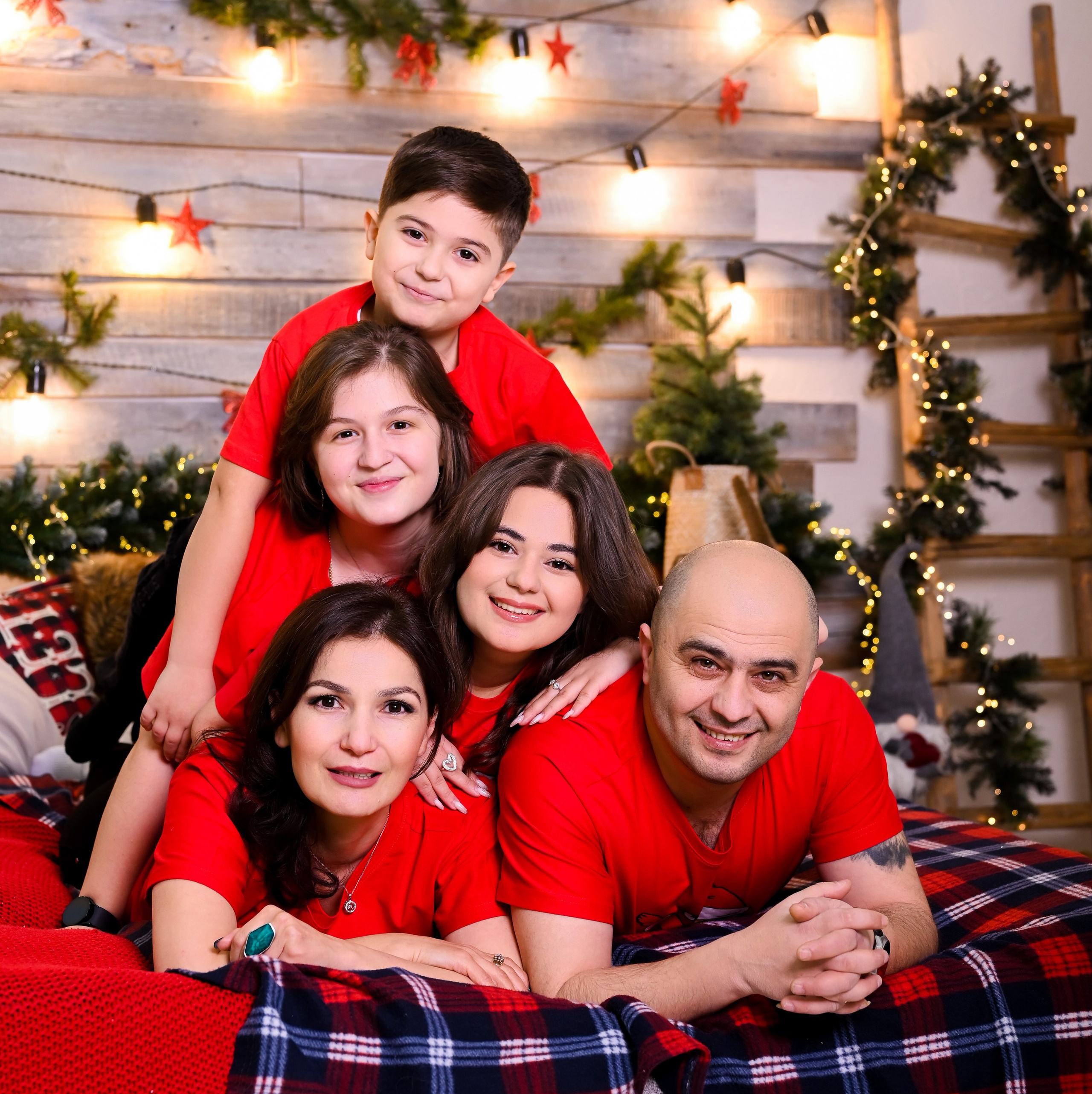 Фотостудия Зефир. Фотосессии в студии под ключ. Москва. Семейные и детские фотосессии