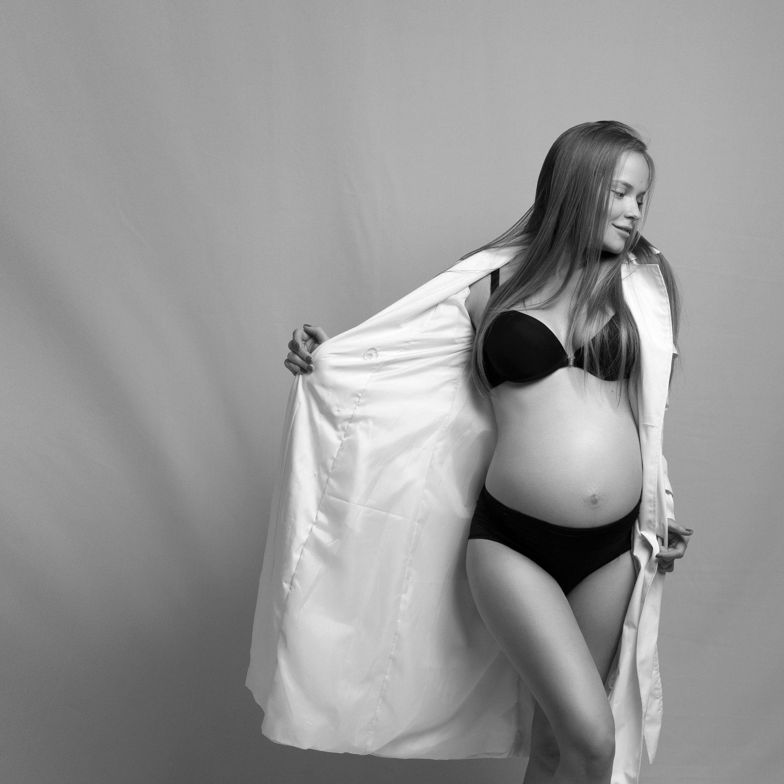 В ожидании. Фотограф новорожденных Березники Пермский край Аня Ремянникова