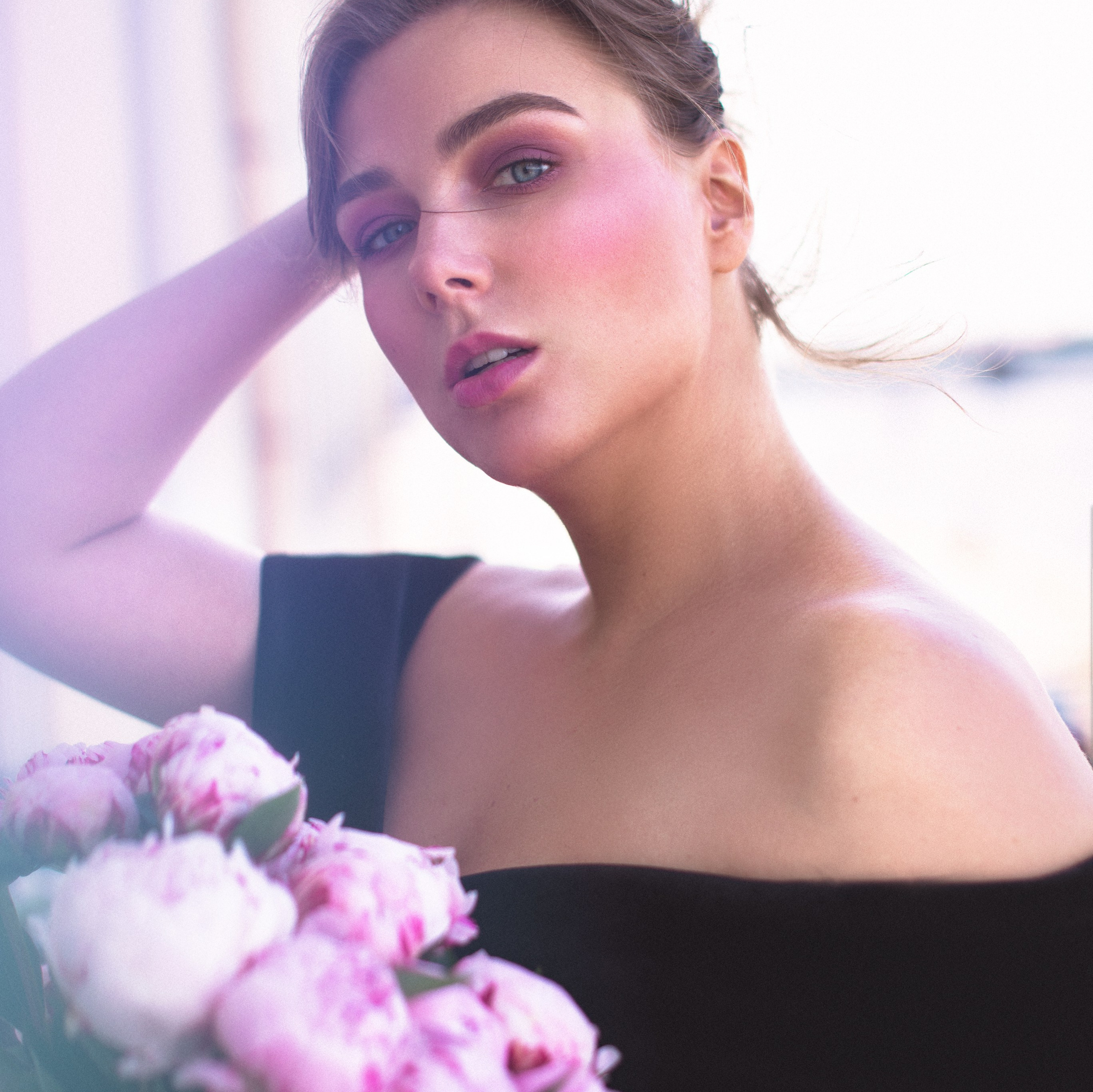 Услуги. Фотограф в Санкт-Петербурге (портрет, индивидуальные, творческие съемки, каталог)