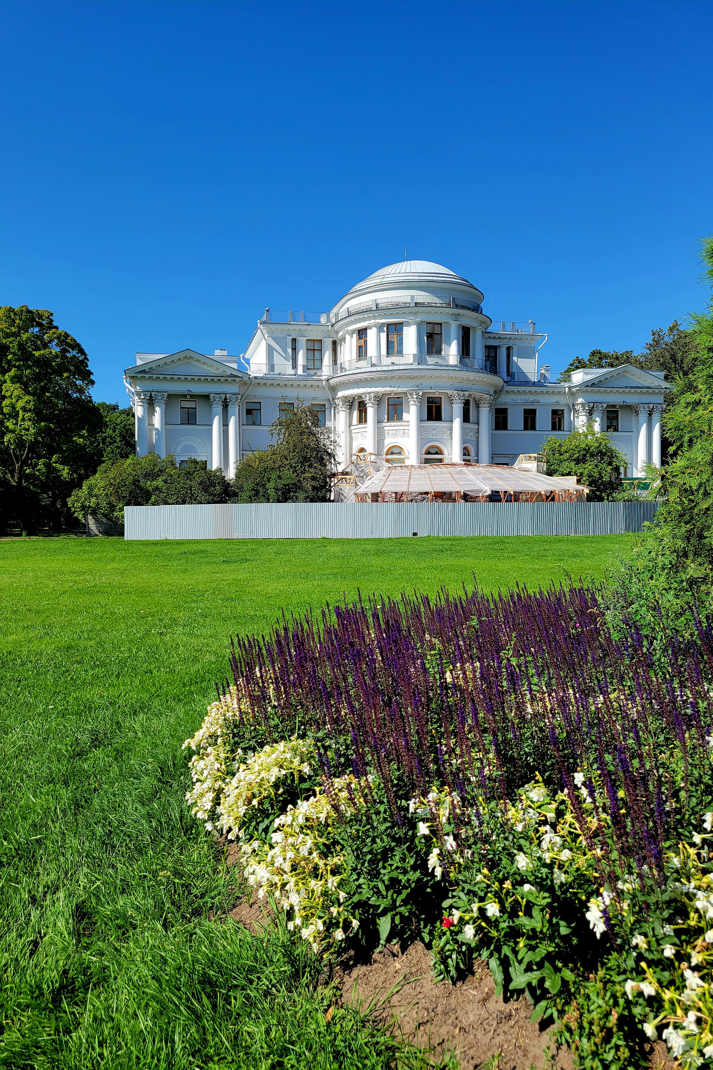 2023. Walk & Fly with Batay