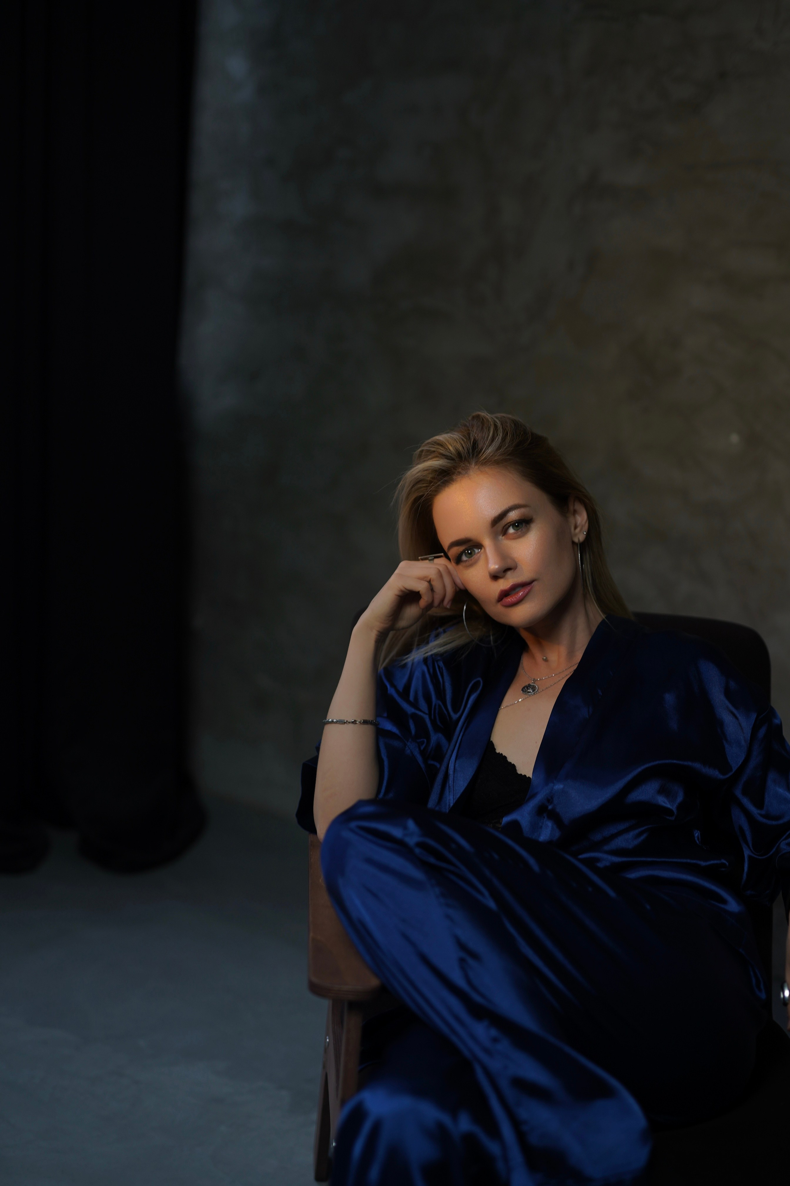 Студийный портрет. Фотограф в Астрахани • Фото-туры • Виктория Герма