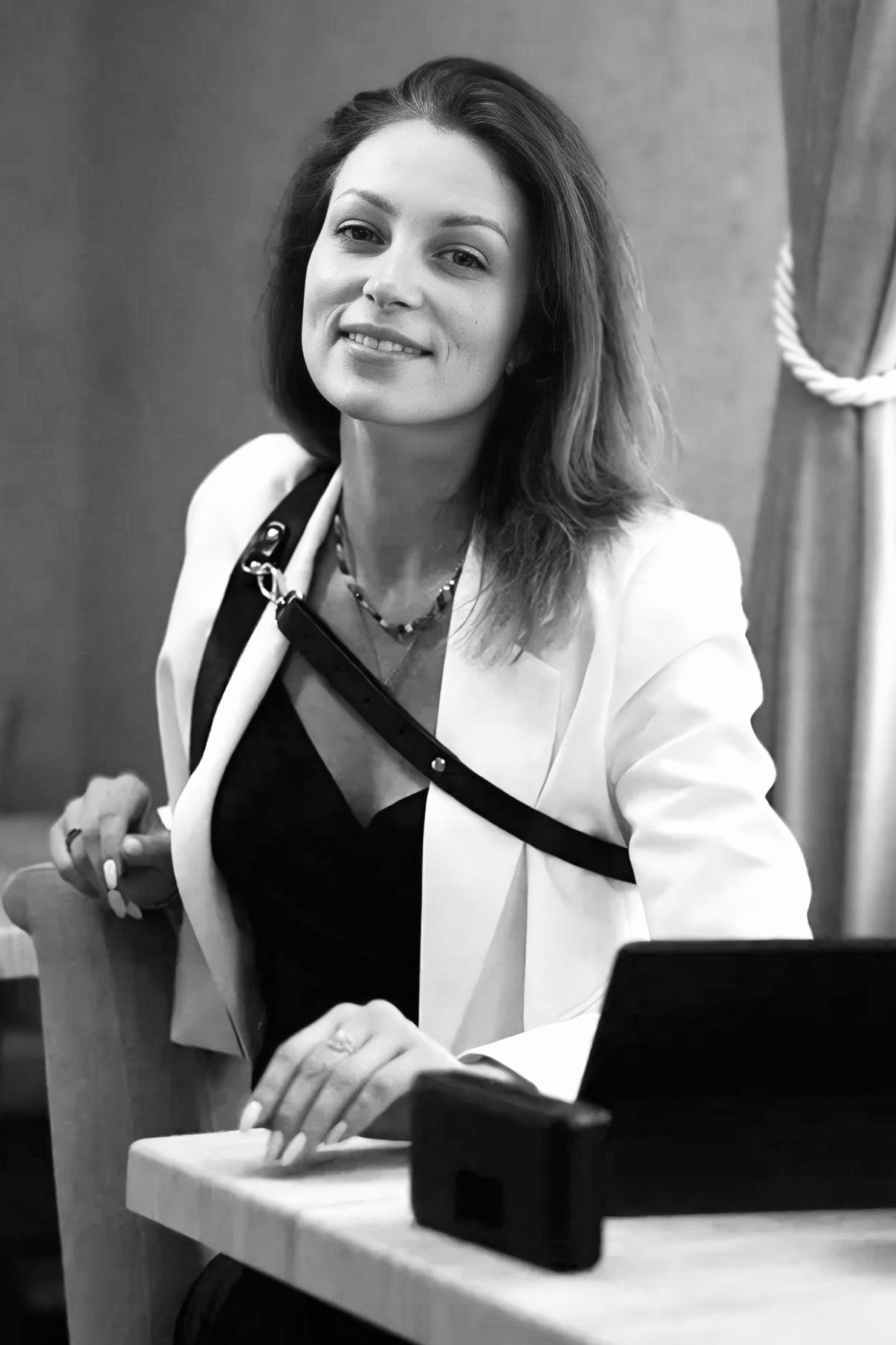 Контакты. Главная