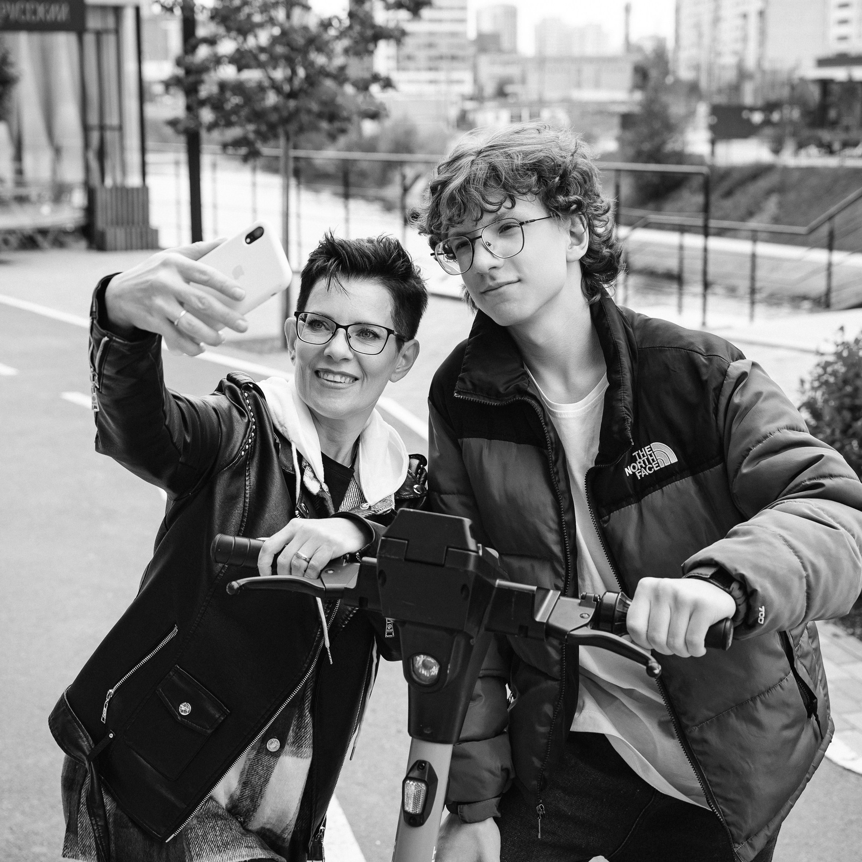 Семейный фотограф Надя Сав: яркие кадры для всей семьи. Ваш персональный фотограф в Екатеринбурге и области