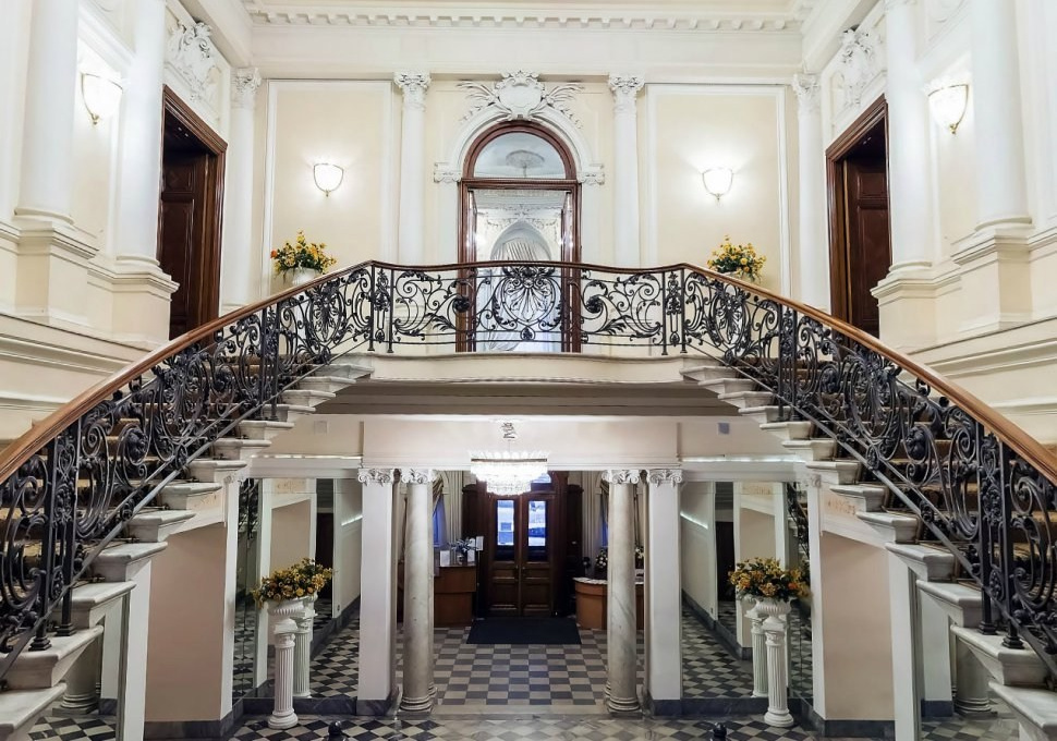 Самые красивые загсы Санкт-Петербурга. Свадебный фотограф в Москве Элина Ларченкова. Фото, которые цепляют