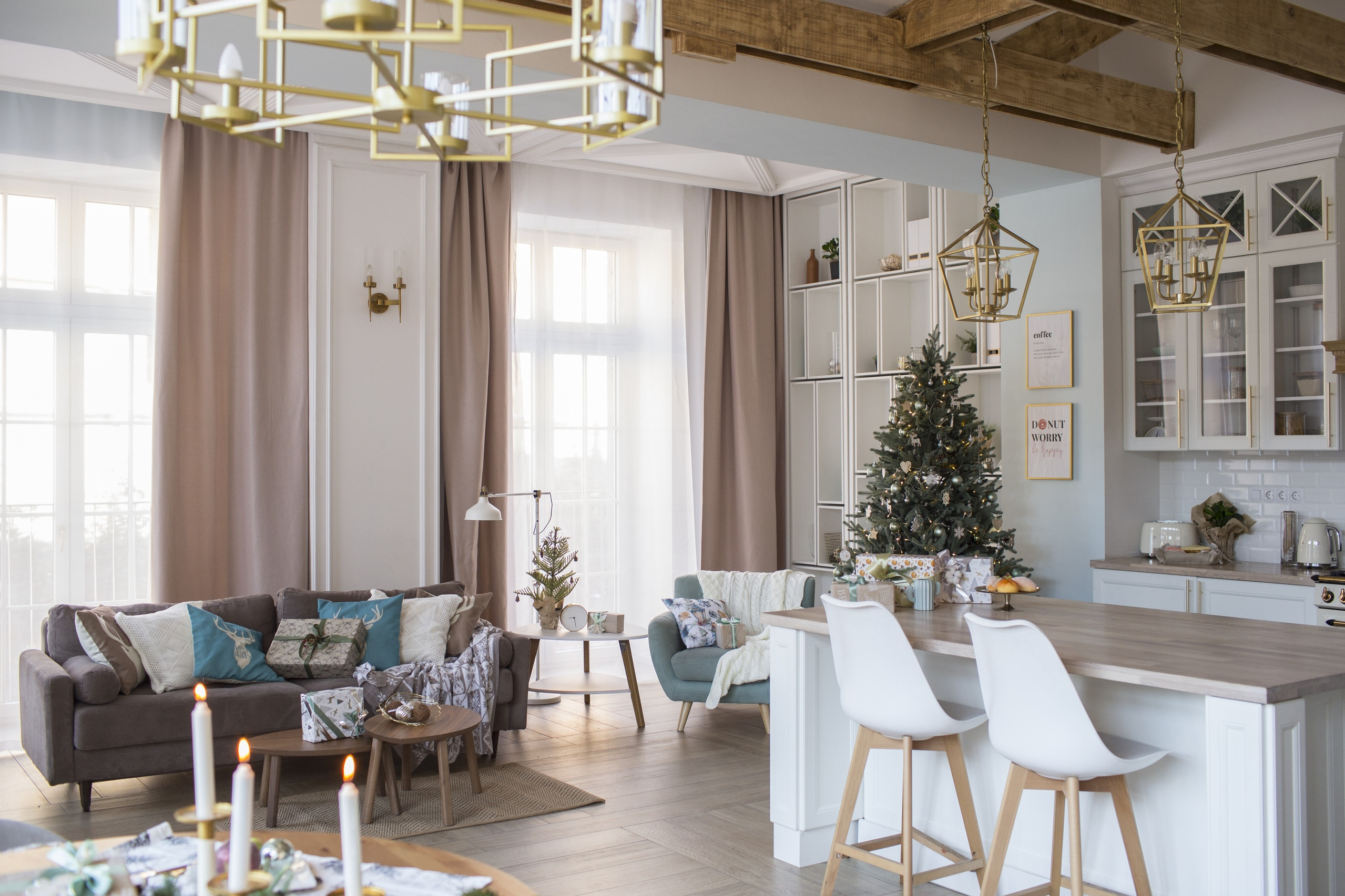 Ближайшее фотоателье, фотостудии СПб