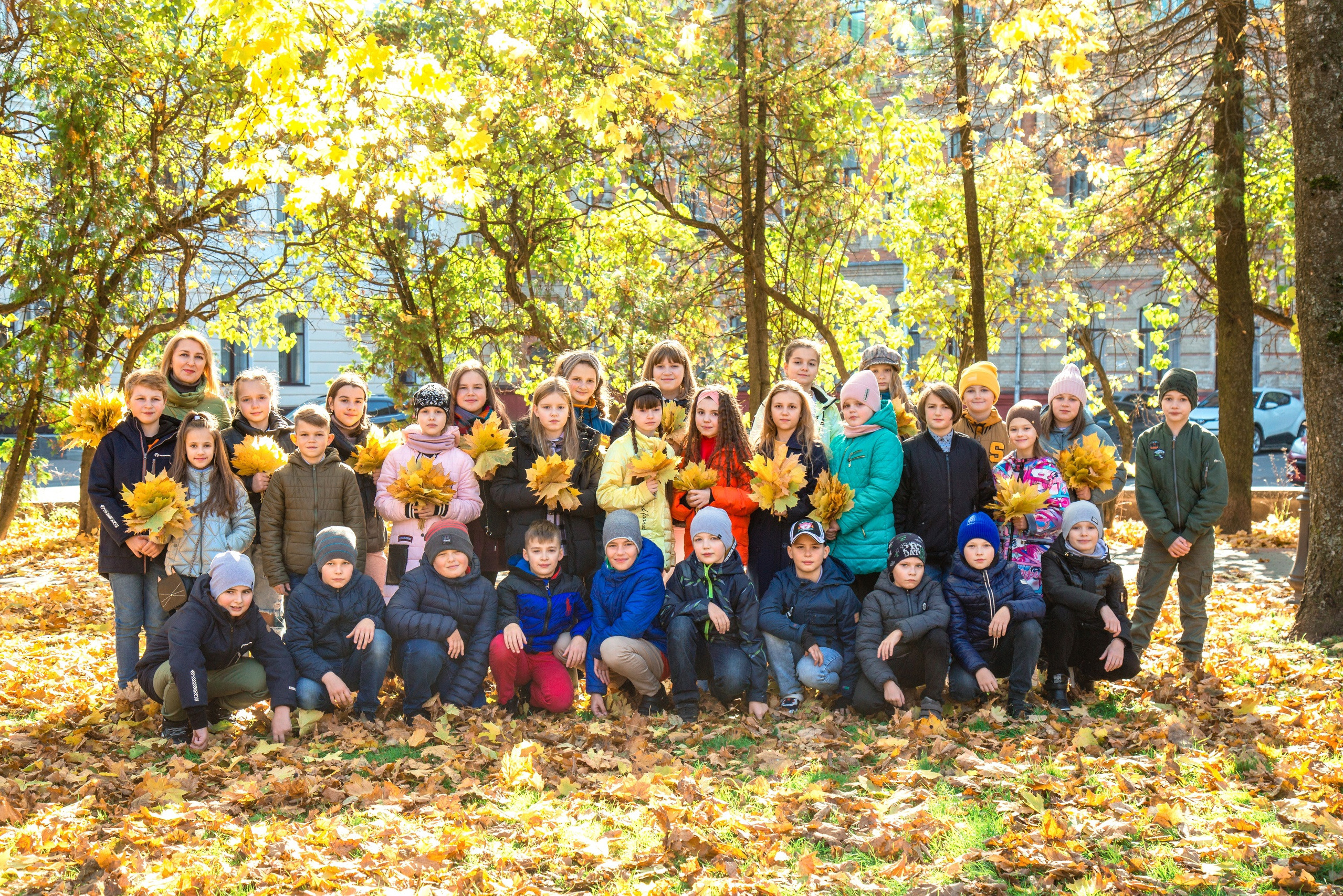 Выпускные альбомы для школ и детских садов в Брянске. Фотоцентр Перспектива: выпускные альбомы, фотошкола, курсы фотографии