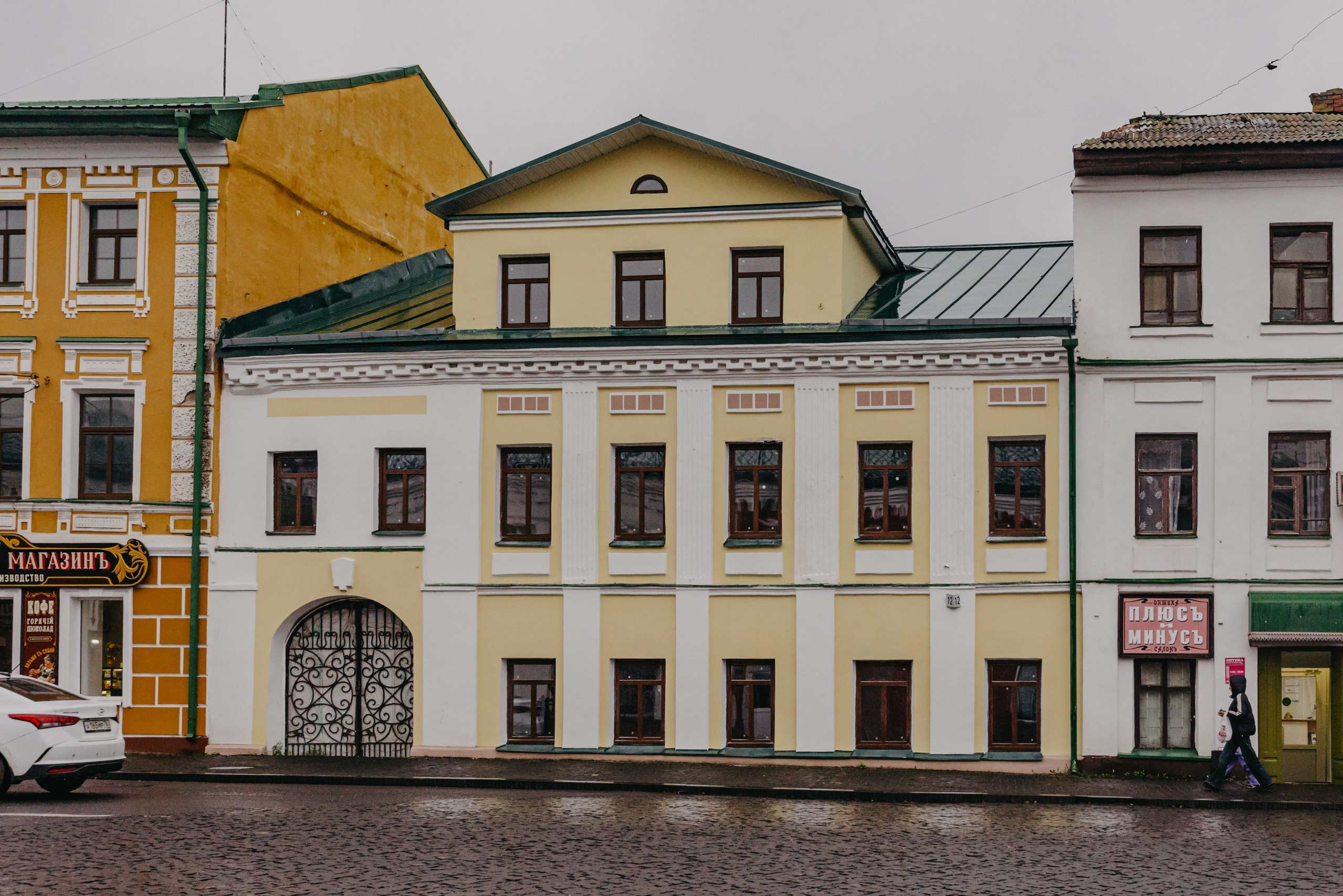 МАРШРУТ 3. ФОТОИСТОРИЯ. УСКОЛЬЗАЮЩАЯ КРАСОТА В ДЕТАЛЯХ