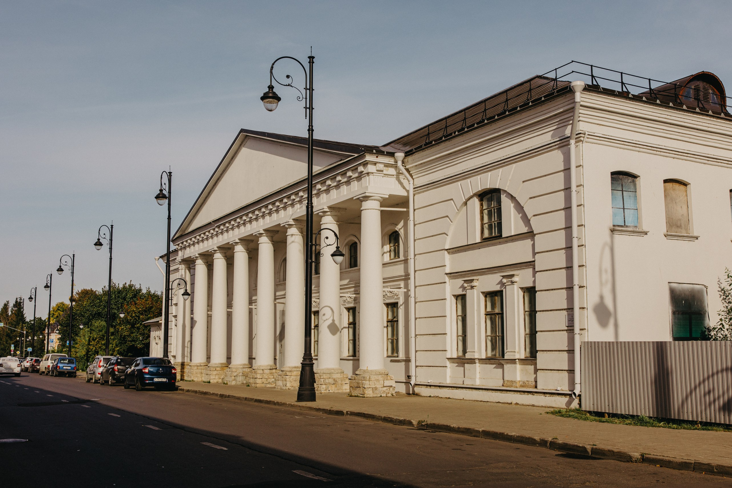 МАРШРУТ 3. ФОТОИСТОРИЯ. УСКОЛЬЗАЮЩАЯ КРАСОТА В ДЕТАЛЯХ