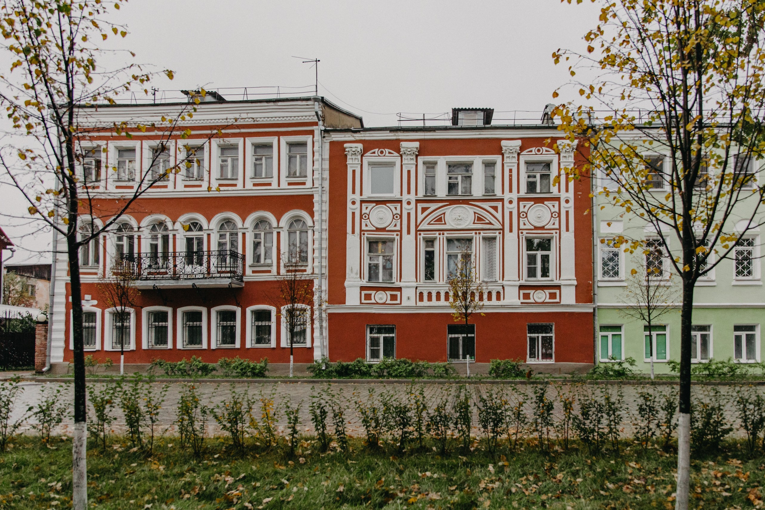 МАРШРУТ 2. ФОТОИСТОРИЯ. УСКОЛЬЗАЮЩАЯ КРАСОТА В ДЕТАЛЯХ