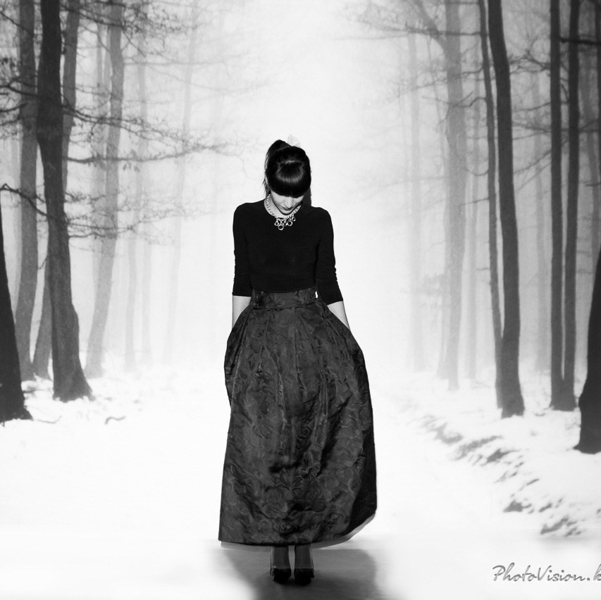 Индивидуальная фотосессия в студии Алматы.