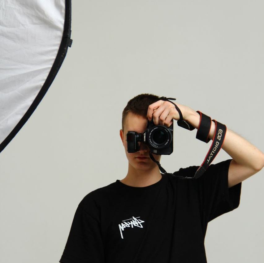 Контакты. Фотограф PHBAKHAREV