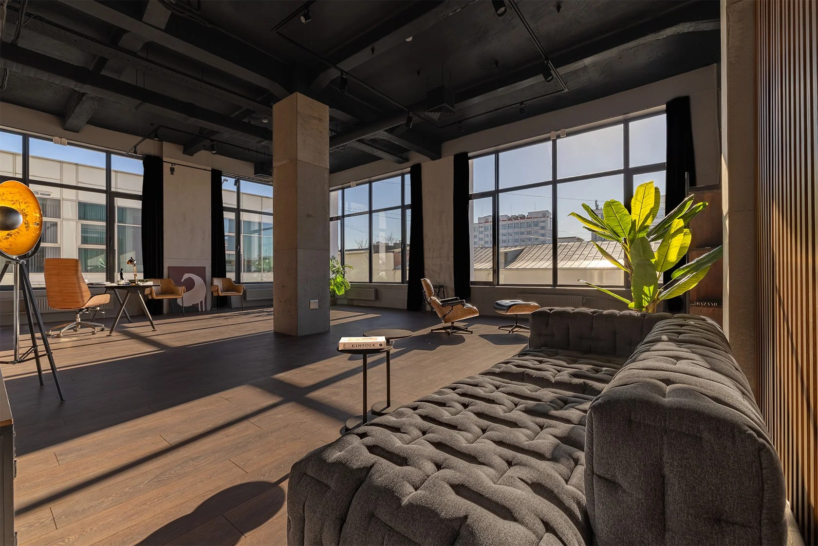 Студии для свадебной съемки (и не только). Свадебный видеограф в Москве Никонова Анна