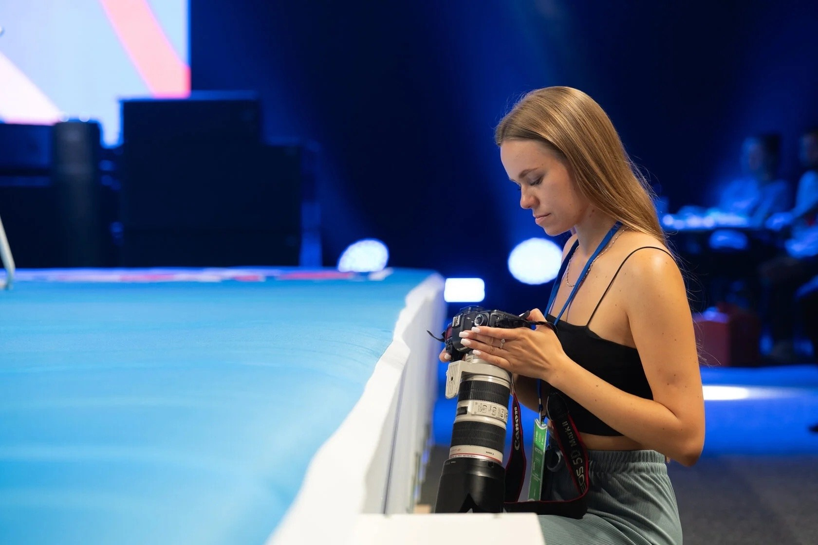 Контакты. Спортивный фотограф, трансляция, звук и свет в Новосибирске