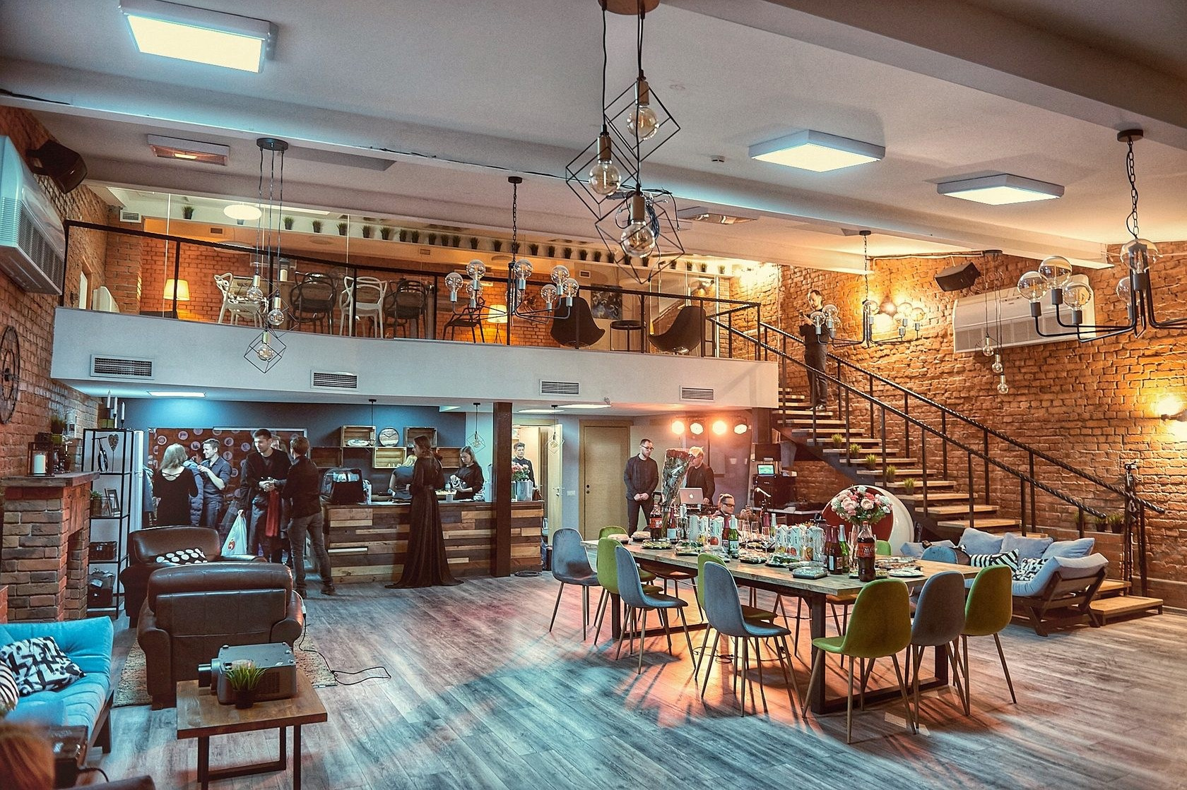 МОСКВА. Организация предложения руки в Москве и Калининграде — романтические сценарии, крыши, рестораны, фотосъёмка