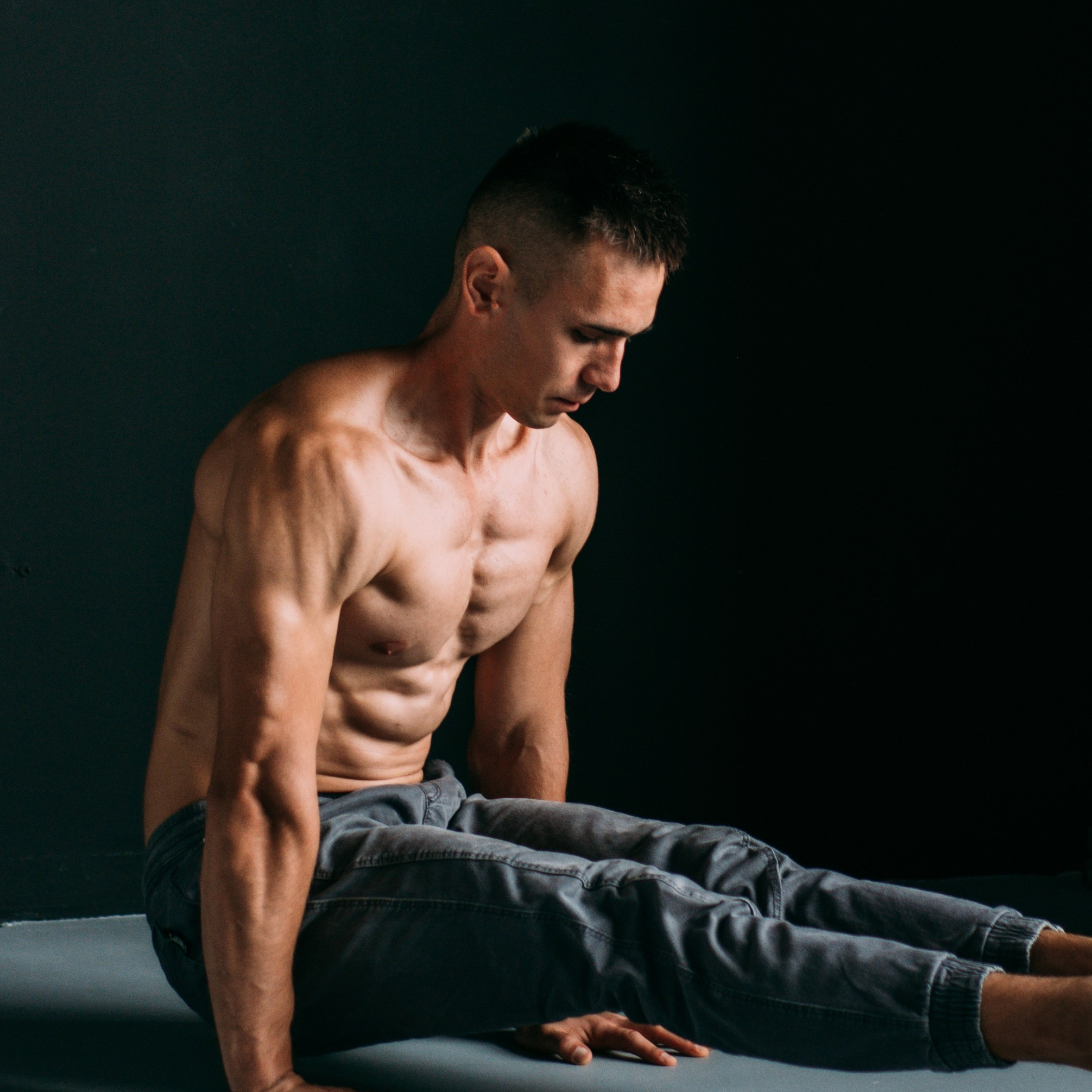 Фитнес тренер Данил