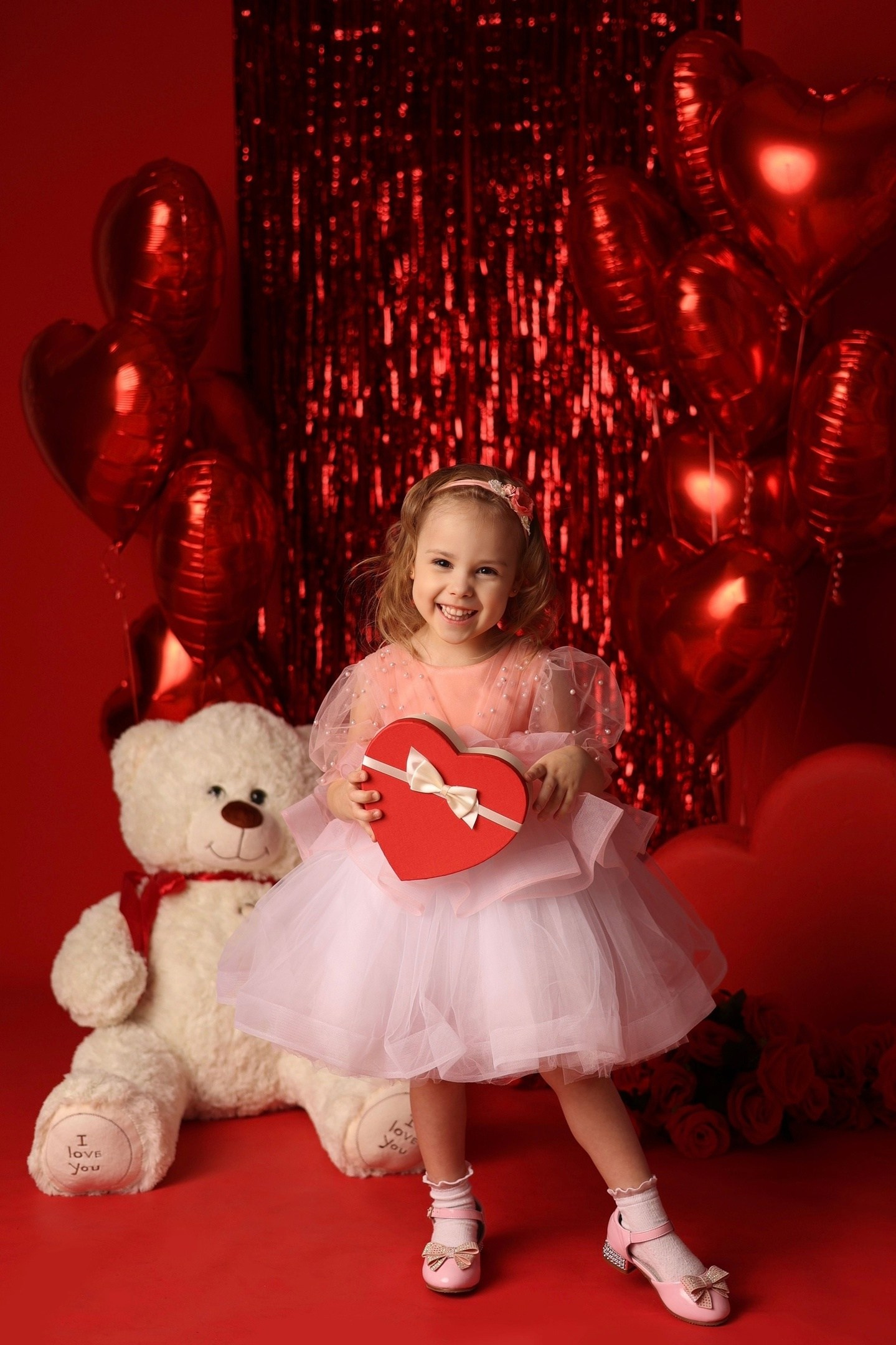 Главная. Фотограф новорожденных, семейный, женский фотограф Сургут Юлия Шумкова