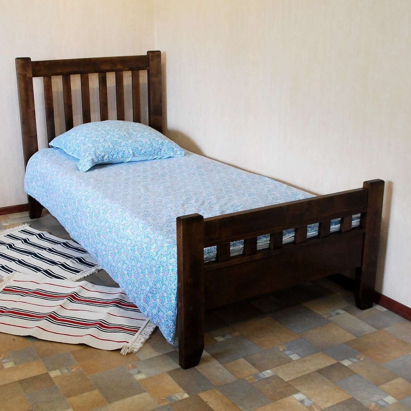 Кровать KP-02. Стильная домашняя мебель