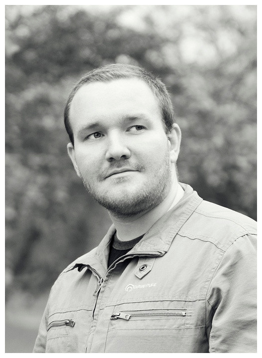 Предметный фотограф Дмитрий Дрогунов