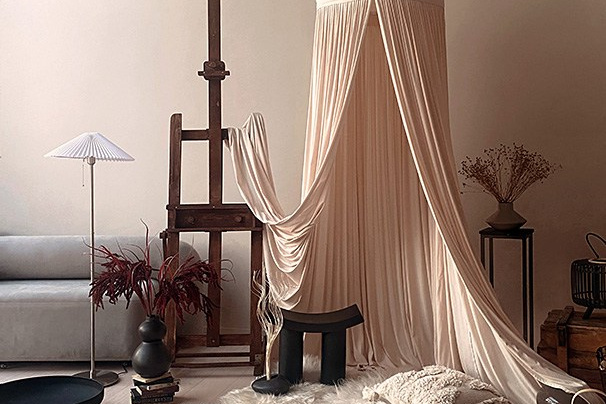 Подборка фотостудий в Москве. Женский фотограф в Москве