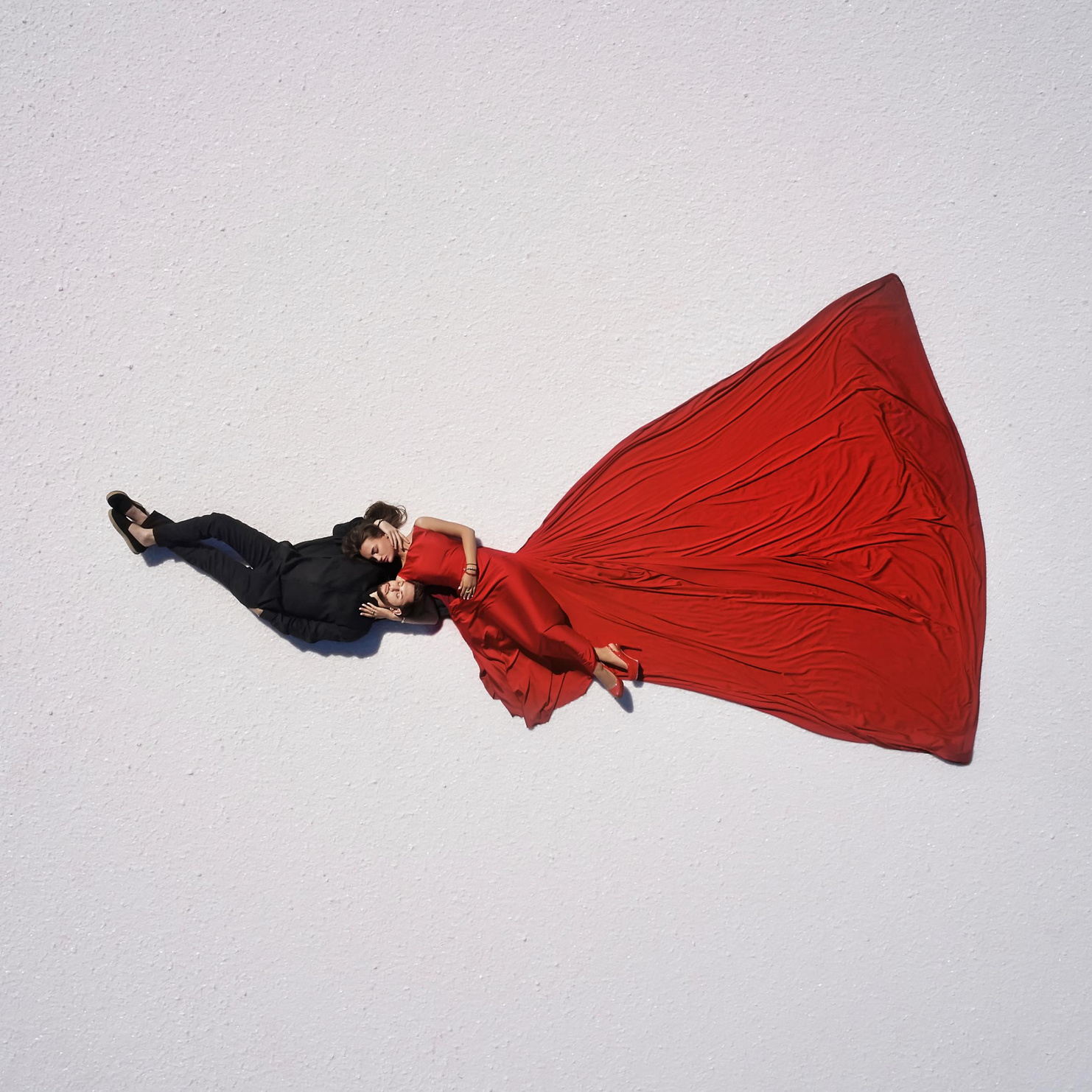 Стоимость свадебной фотосъёмки TWINS STUDIO. ТВИНС СТУДИО — лучшие свадебные фотографы и видеографы в Краснодаре