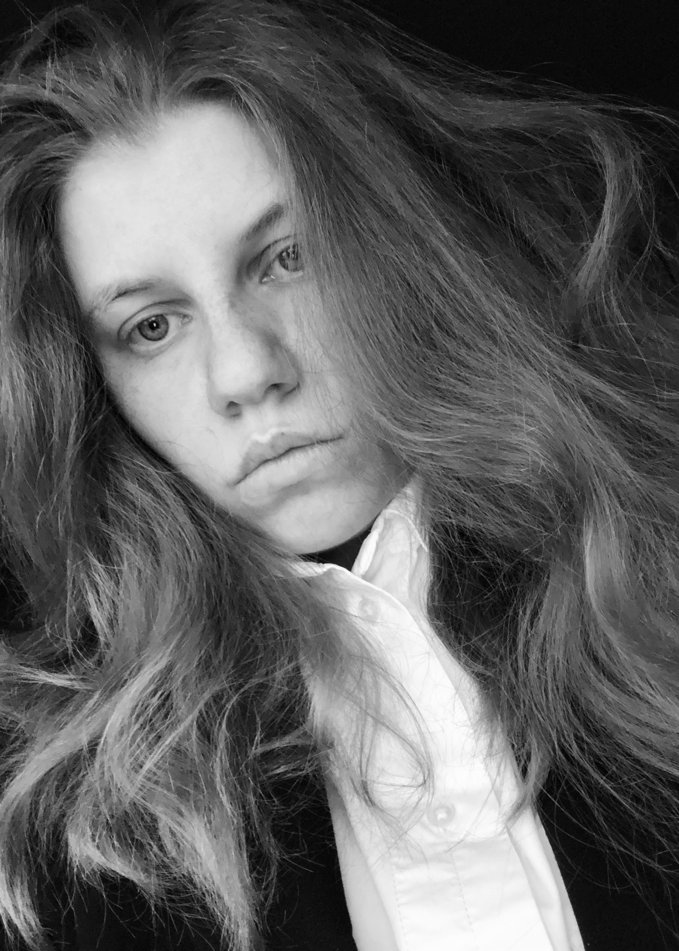 CONTACT. Fashion photographer Annа