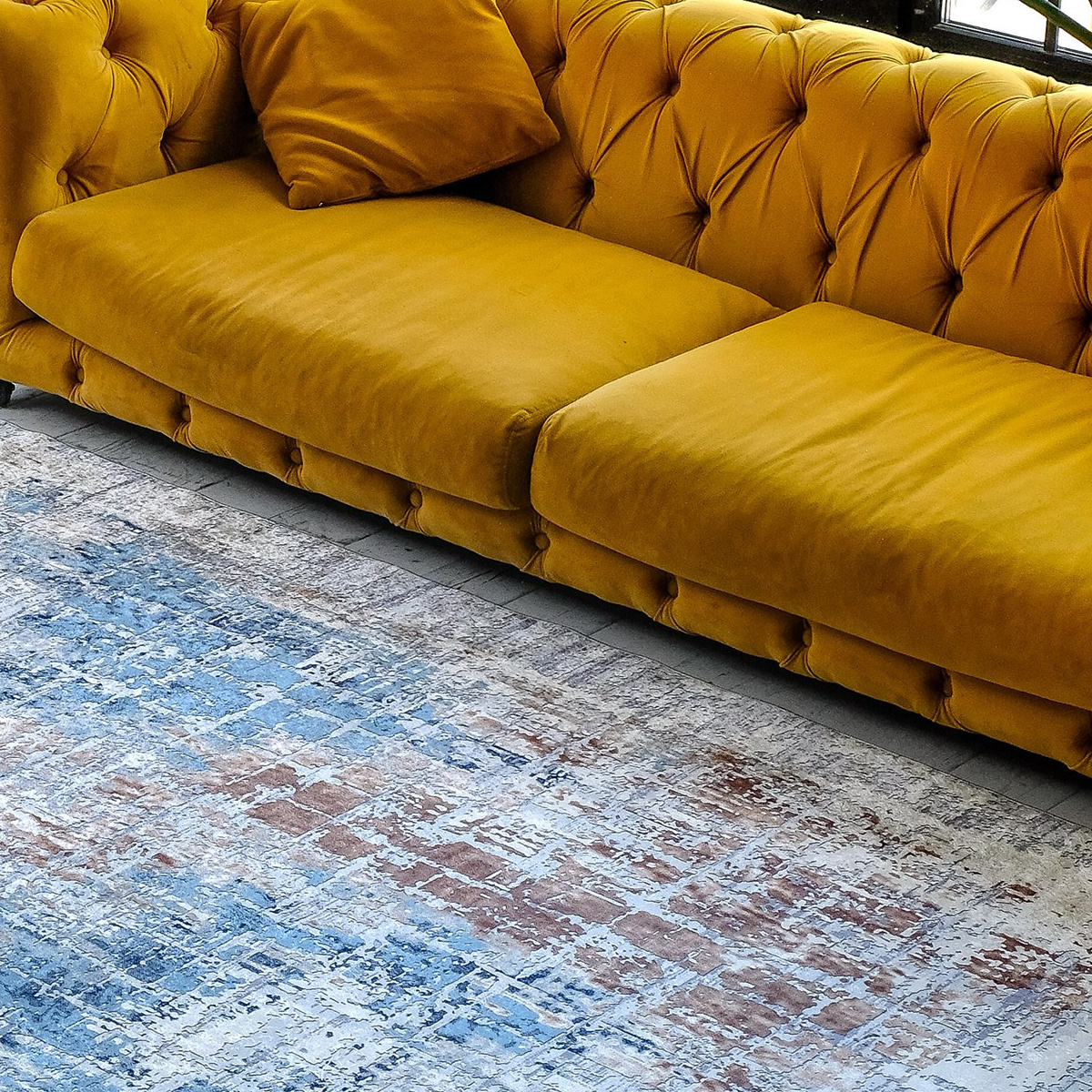 Предметный фотограф в Москве. Студия U.Rich. Видеооператор Юрий Глинкин