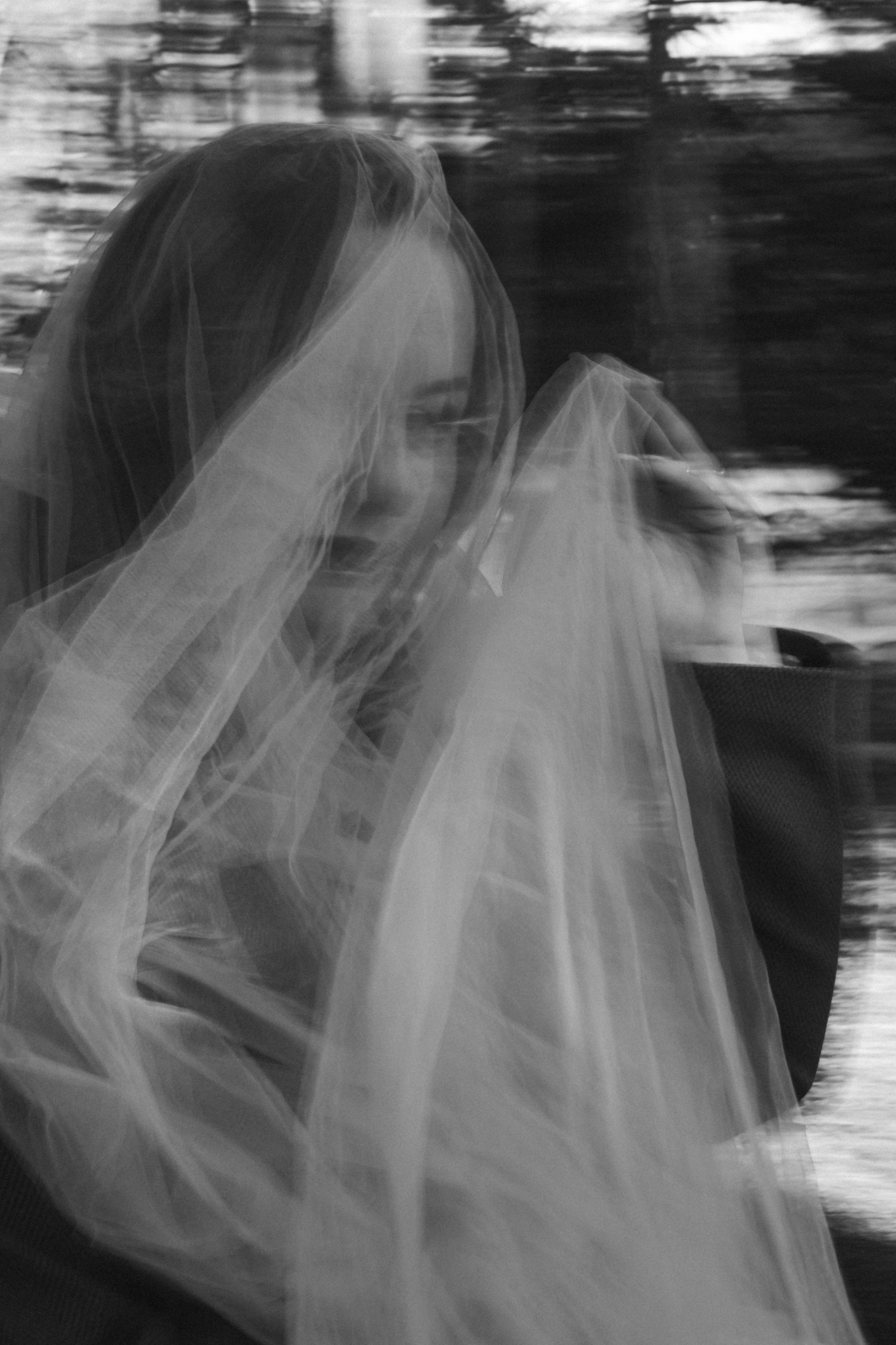 «Она несла в руках отвратительные, тревожные желтые цветы " Мастер и Маргарита М.Булгаков. Женский фотограф в Тюмени Наталья Фуртаева