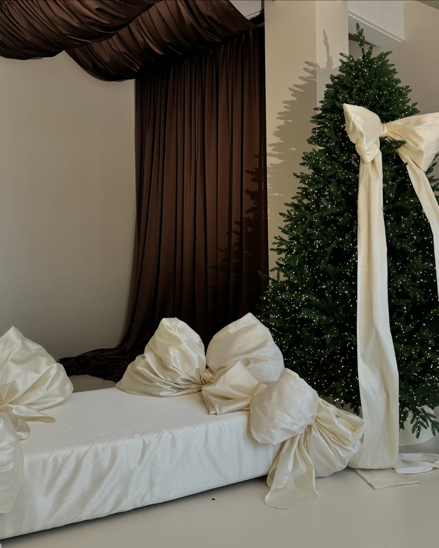 Самые стильные новогодние фотостудии в Краснодаре. Свадебный и семейный фотограф Виолетта Сидельникова. Краснодар, Россия, Беларусь, Европа