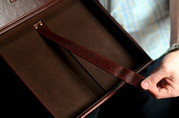 Аксессуары для хранения фотокниг. Фотограф Светозар Андреев