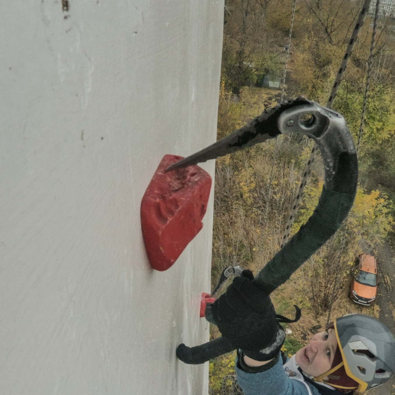 Спортивное ледолазание  альпинизм фото