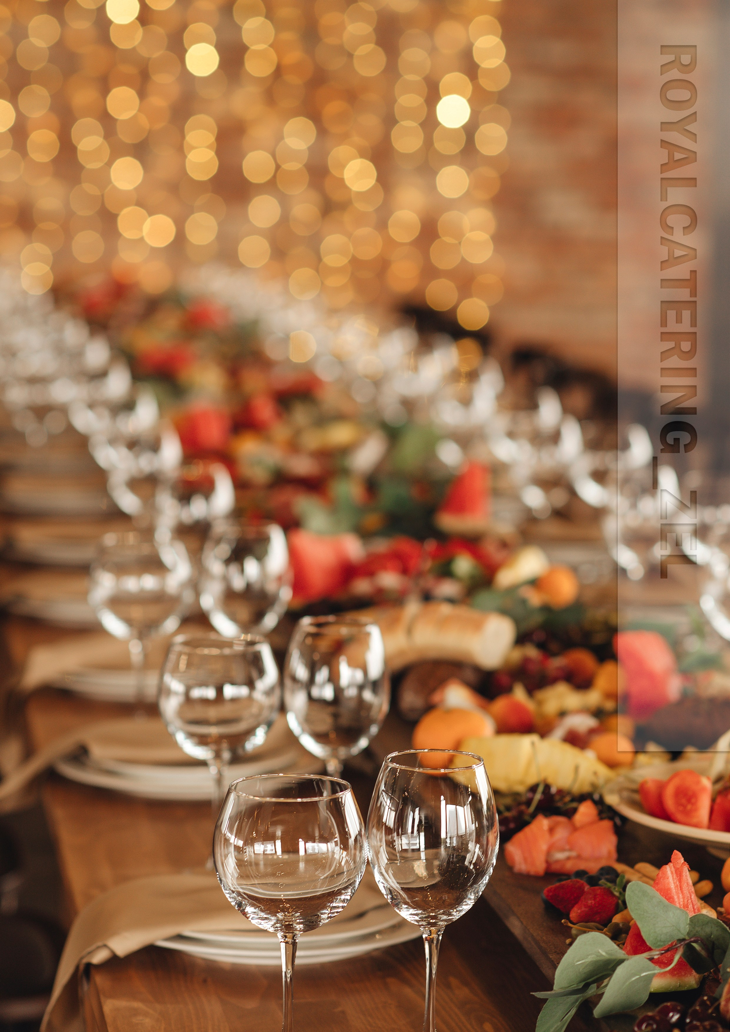 Стол в стиле Ранчо, банкетное меню, кейтеринг, свадебная площадка Москва, свадебная площадка подмосковье, pinterest, холодные закуски, горячие закуски, фуршет на свадьбу, свадебный ужин, европейская подача на досках, идеальная свадьба, свадебный фуршет, Royal Catering