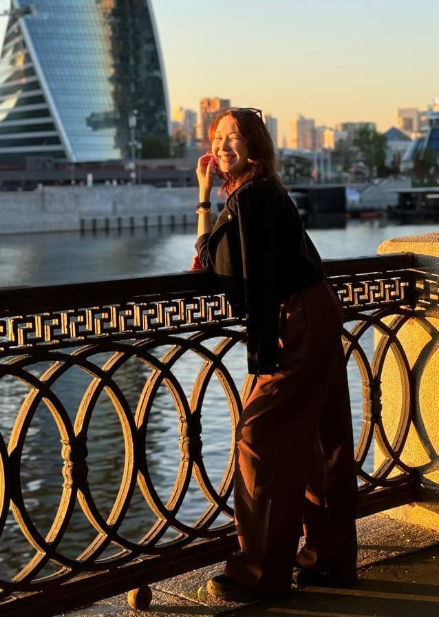 Контакты. Рената Ри контент-мейкер Москва