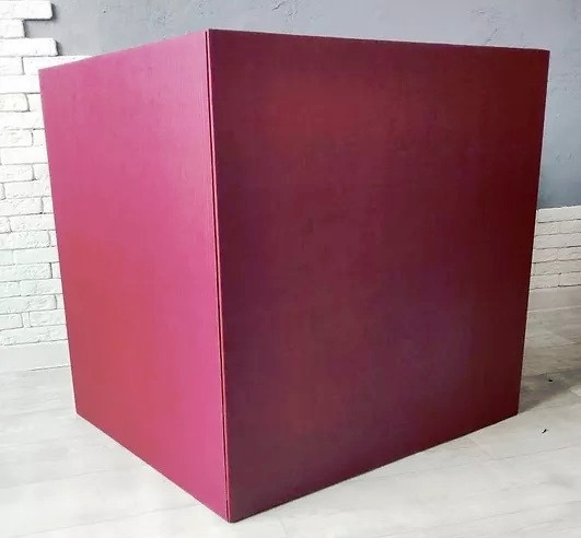 Коробка с шарами. Студия праздничного декора