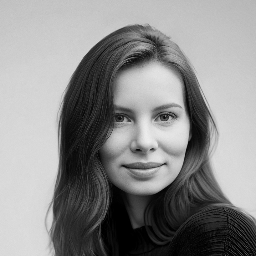 Contact. Retoucher Alena Zonova