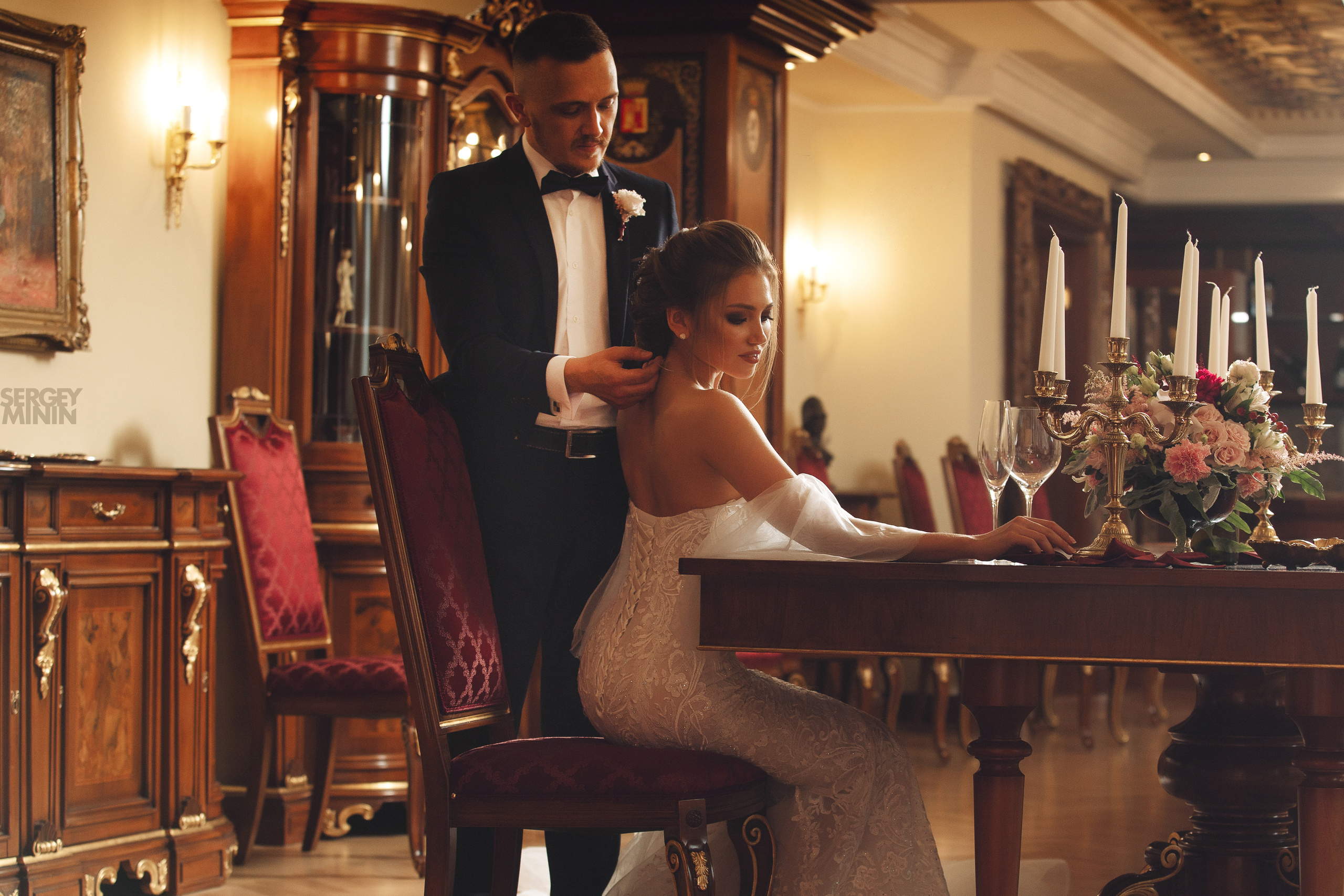 Постановочные креативные фотосессии в Екатеринбурге для свадеб