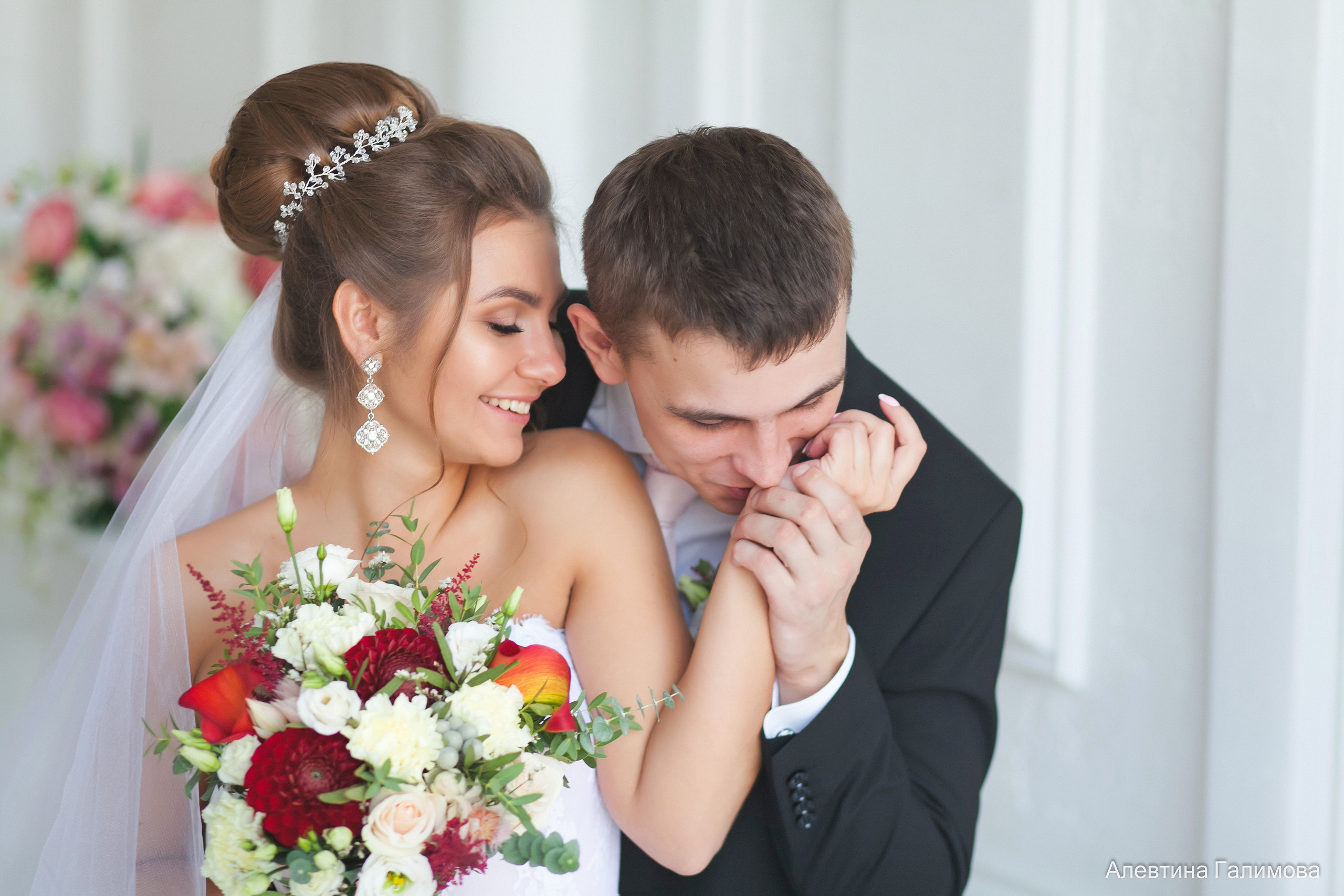 Главная. Выпускные фотоальбомы и папки для школ и садиков в Челябинске