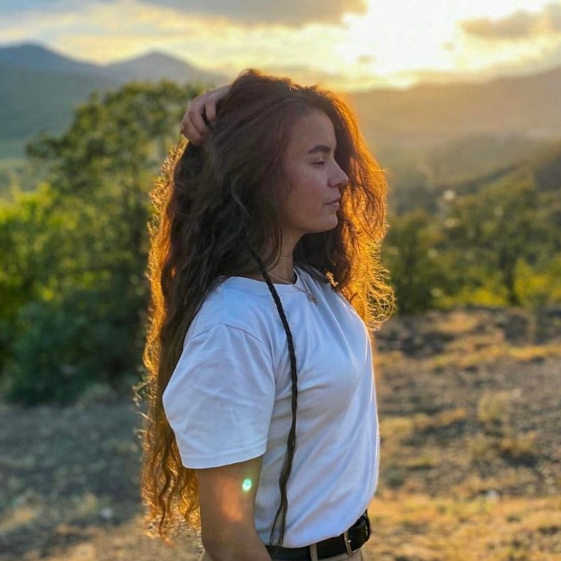 Контакты. Румиля Айметова фотограф в Дагестане