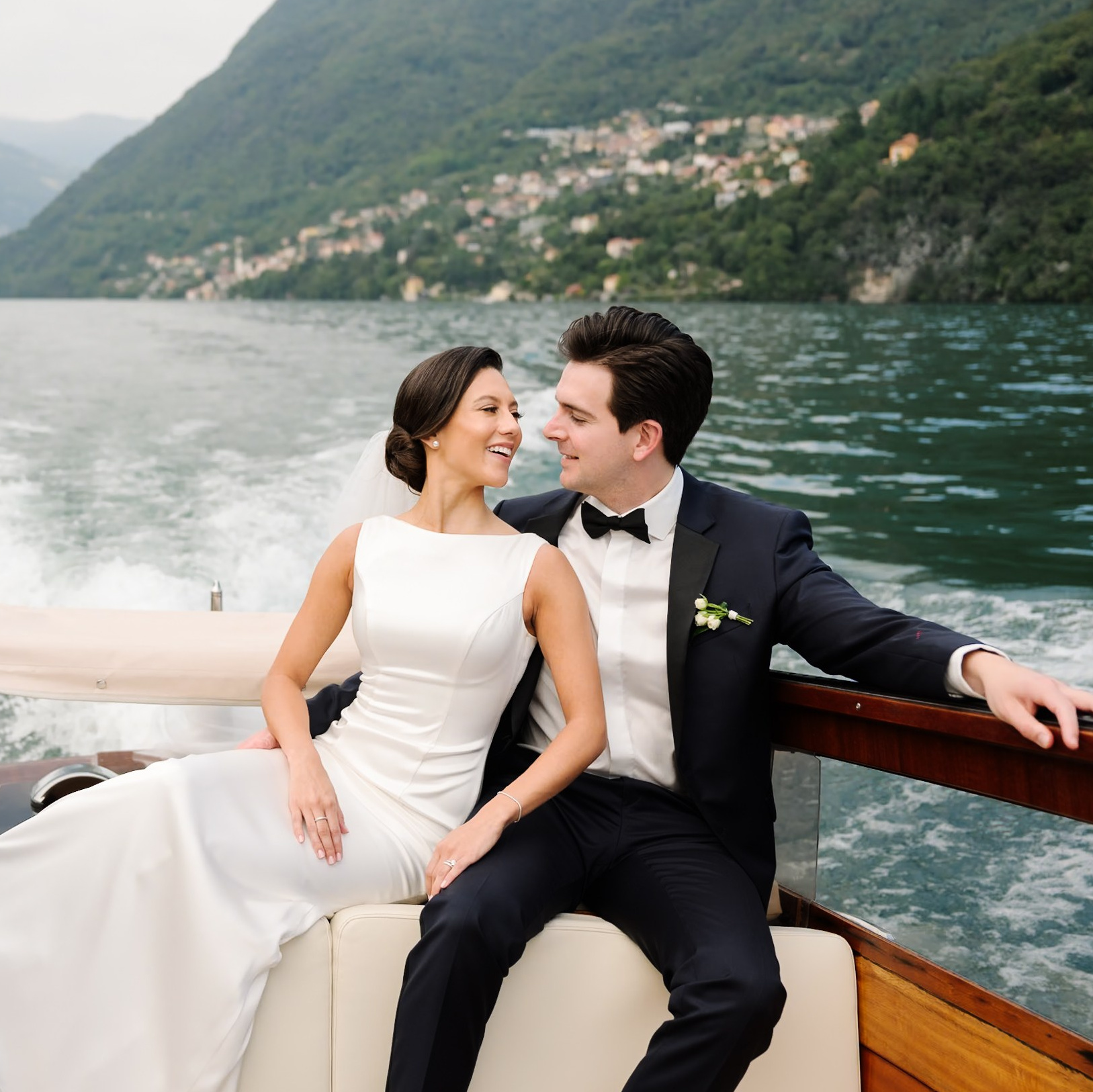 wedding couple on a boat on lake como