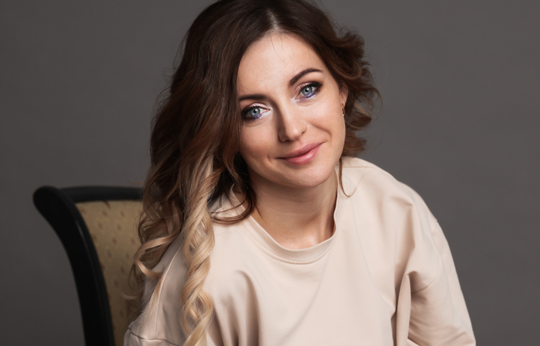 Контакты. Семейный фотограф в Абакане Любовь Халявина