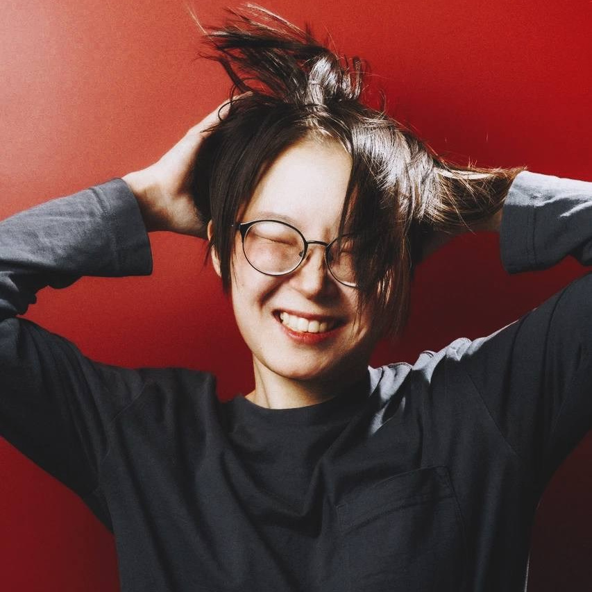 Контакты. Фотограф в Якутске Полина Скрыбыкина