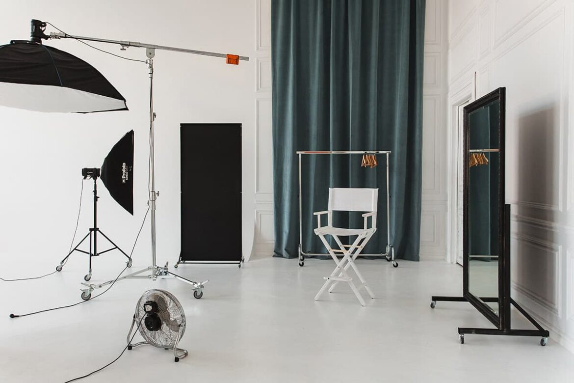 ТОП КОНТЕНТ-студии Москвы. Контент-съёмка и бизнес-портреты в Москве. Виктория Кулюкина