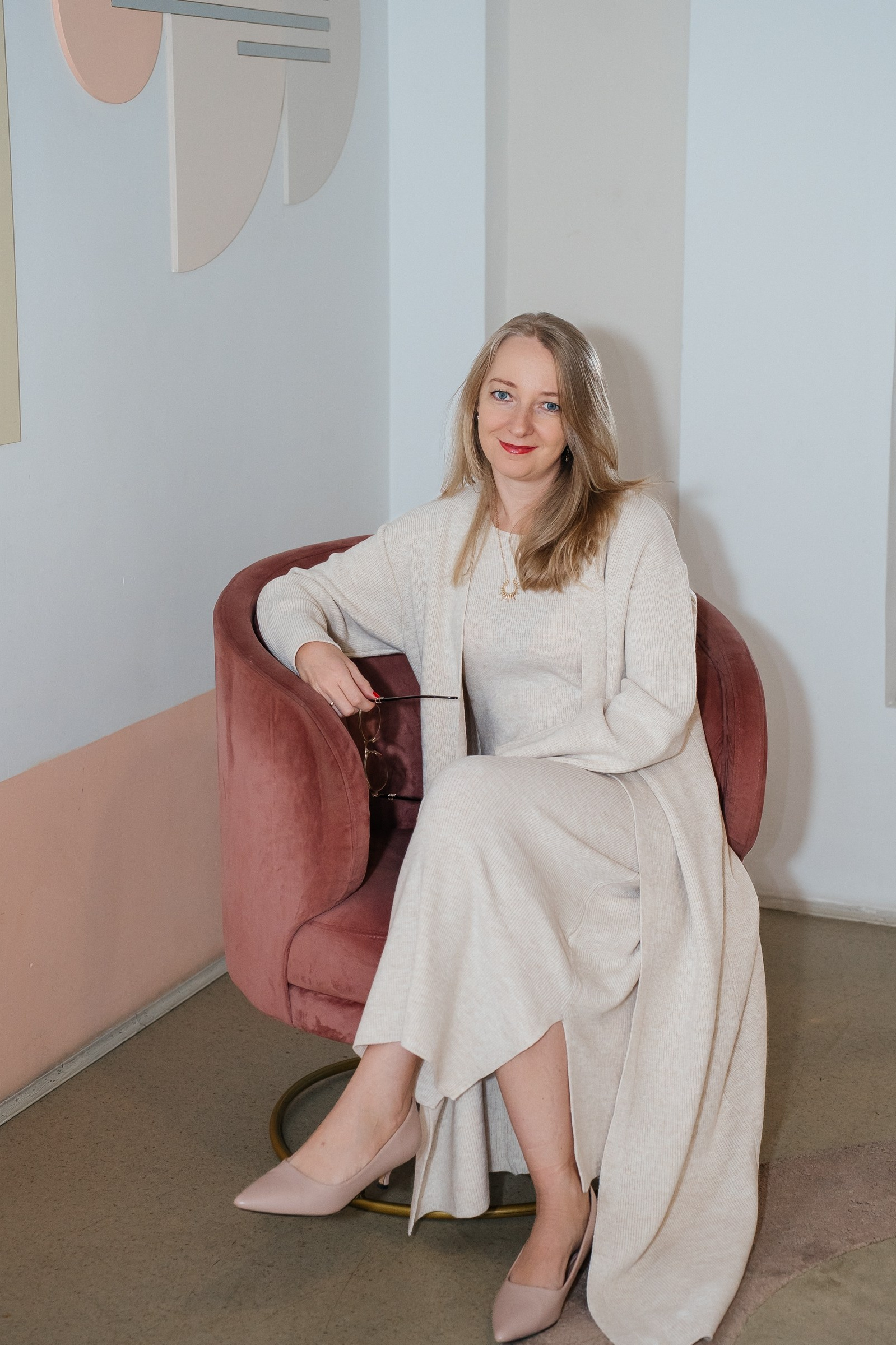 Визитная карточка. Ресурсный коуч Сафонова Юлия