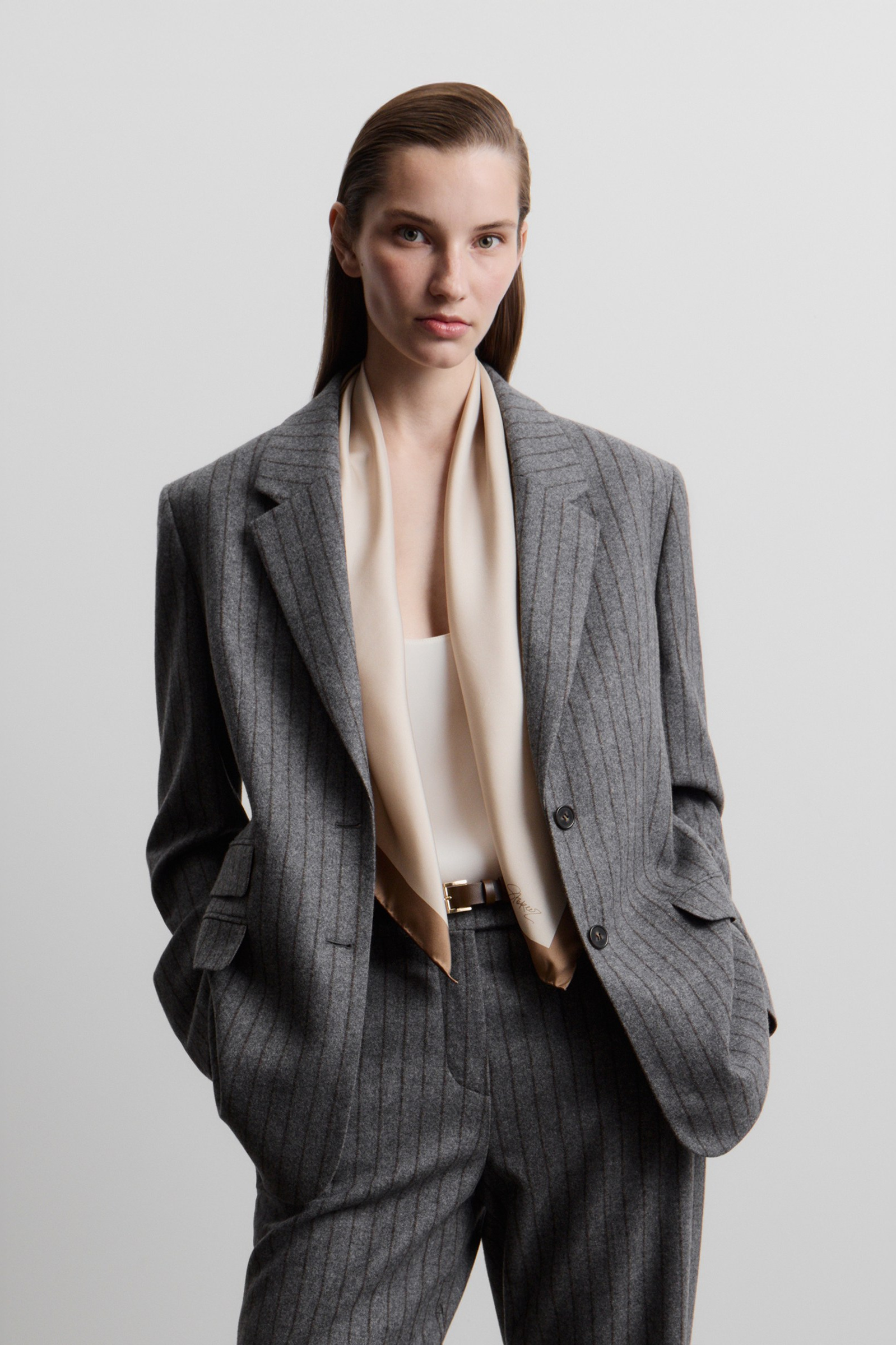 Ретушер для брендов одежды в Москве Струцкая Кристина