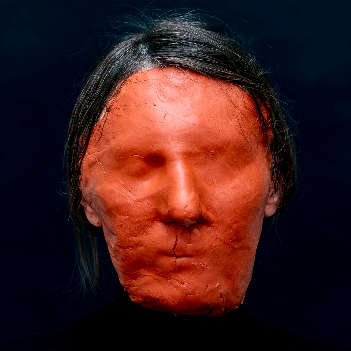 Персональная выставка Марии Кокуновой ''Пещера'' с 24 июля по 24 авгус