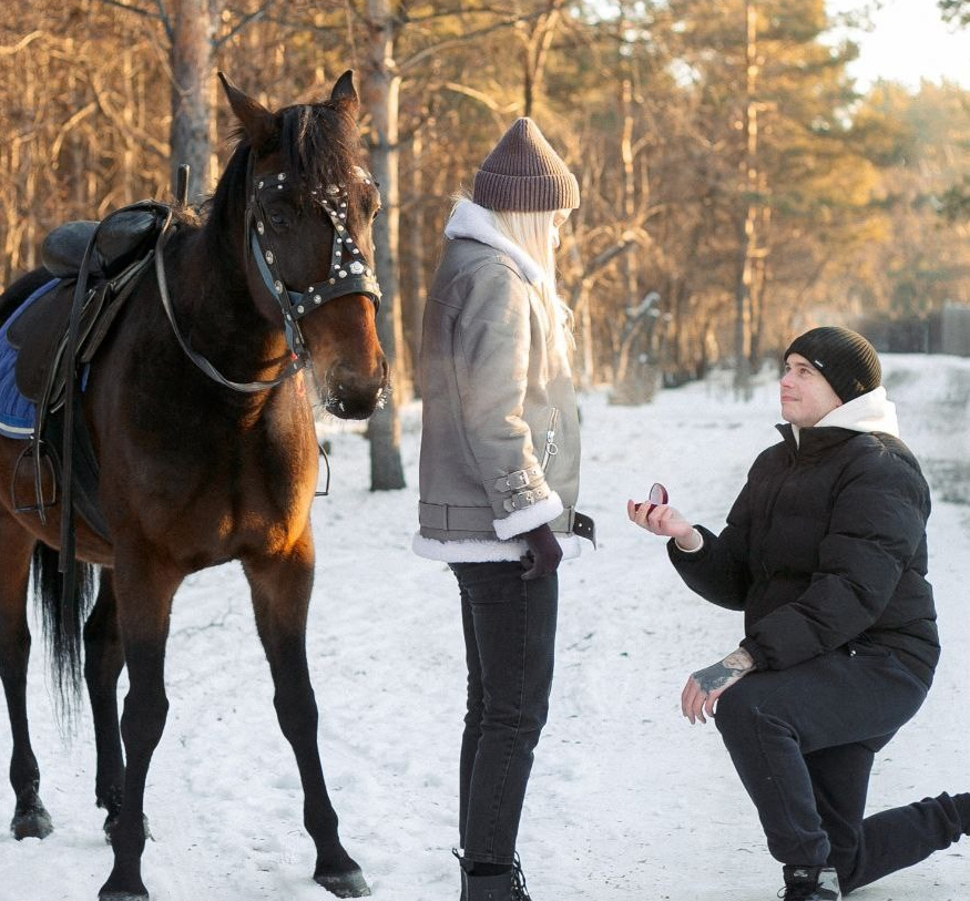 Романтика и свидания. Конные прогулки в клубе «Анкор» — Омск