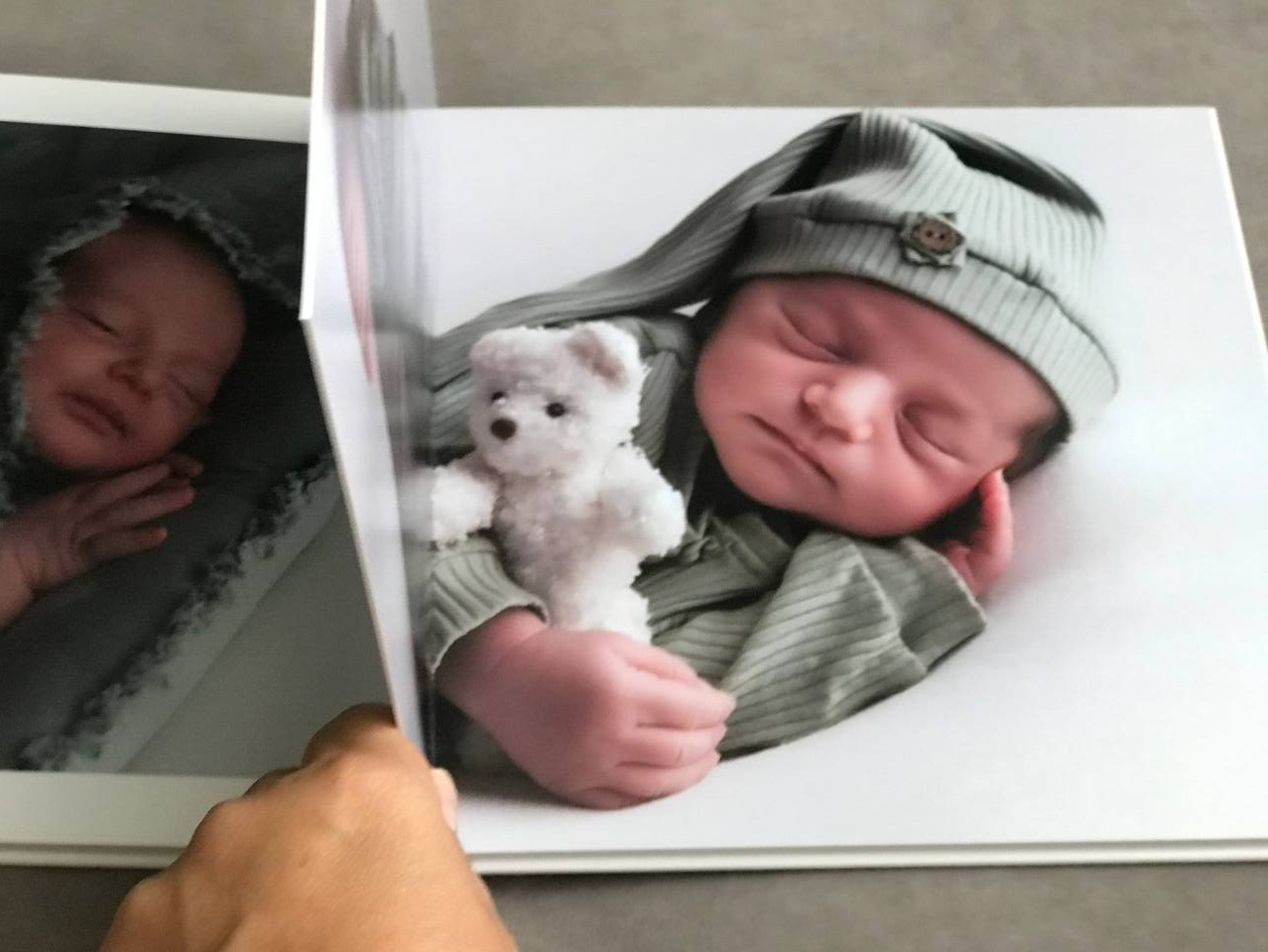 Фотокниги Приморкий край. Глеб. Фотограф новорожденных (ньюборн) в г. Уссурийске Приморский край Ирина Губанова