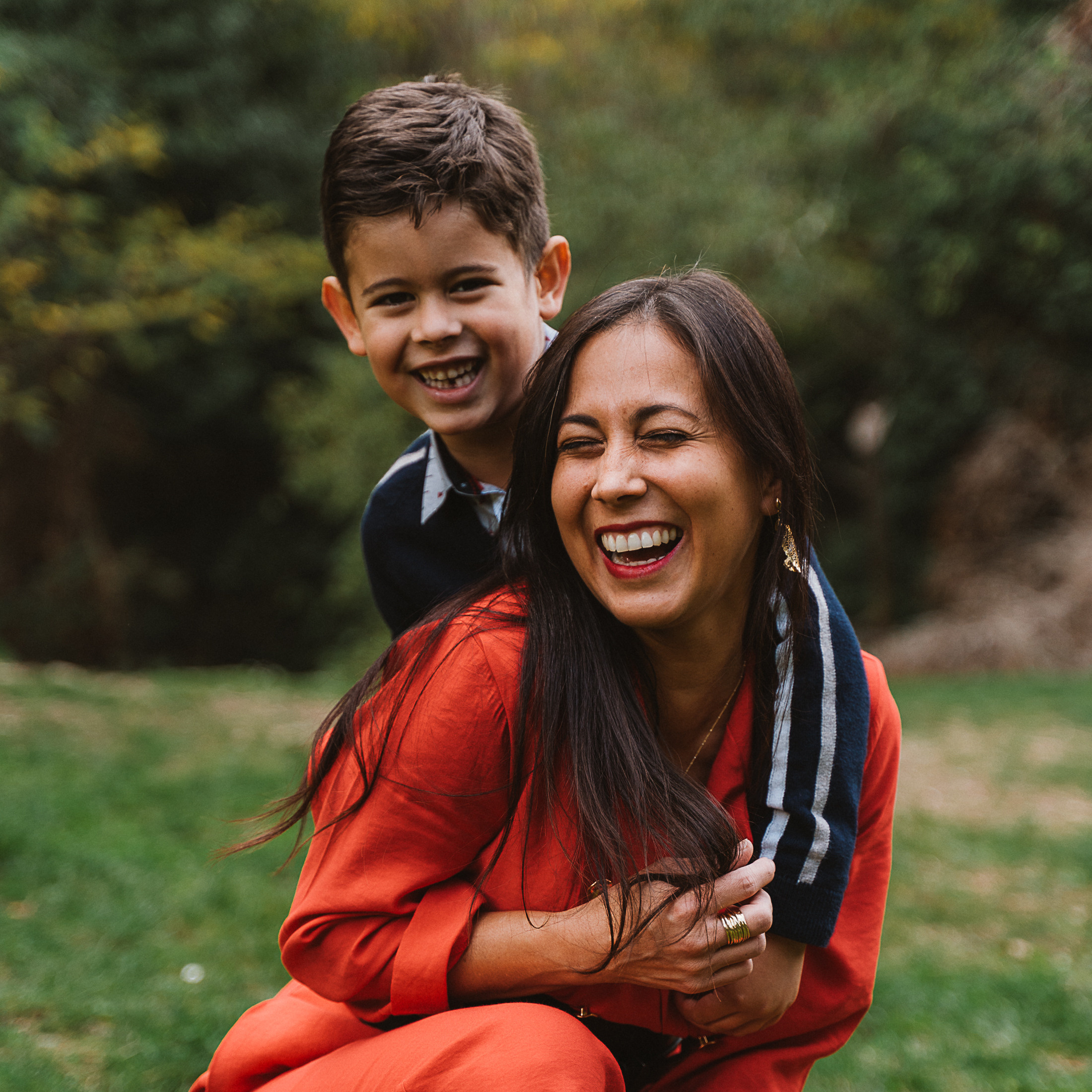 Fun Family Photoshoots in Tuscany amazing beach| Irina Zinovyeva Photo. Family Lifestyle Photographer in Lucca, Italia