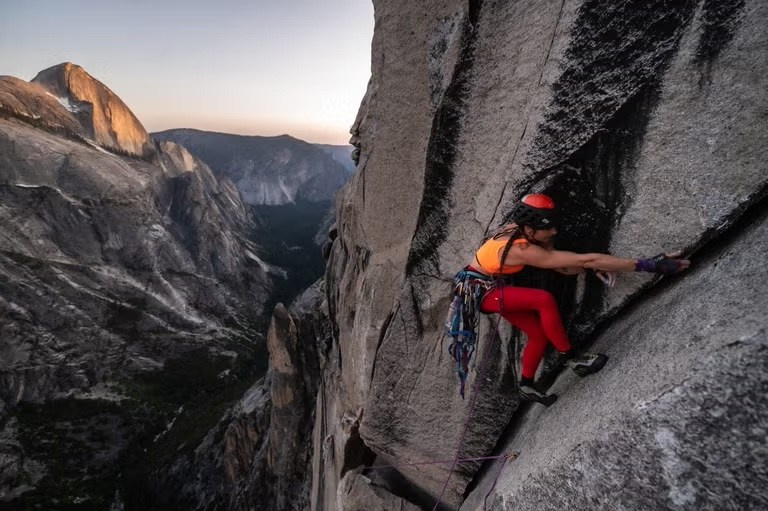«Тройная корона» Йосемити за сутки: первый женский рекорд. “Steel Angel”: women’s climbing award
